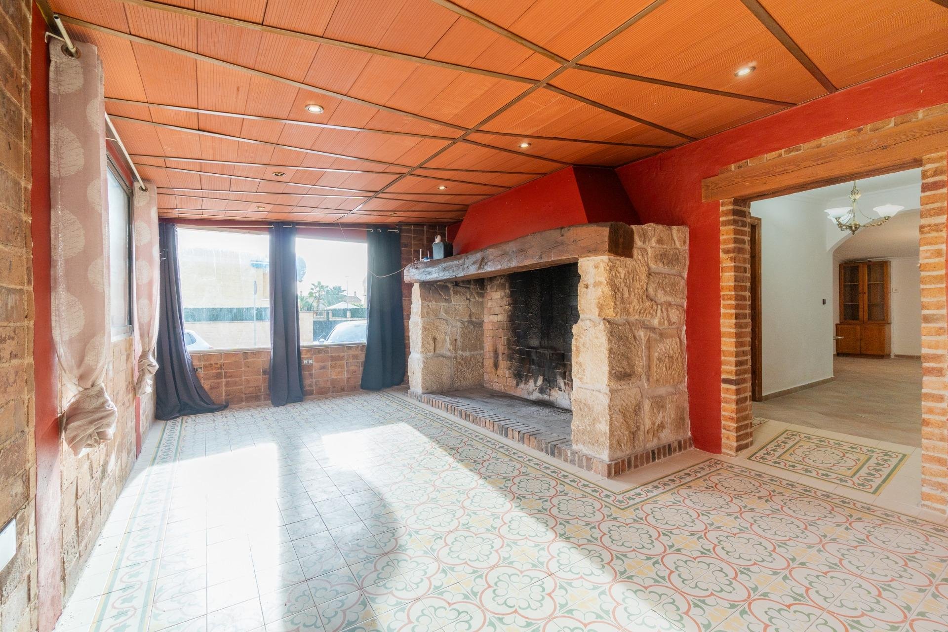 Resale - Villa -
Torrevieja - Orihuela costa