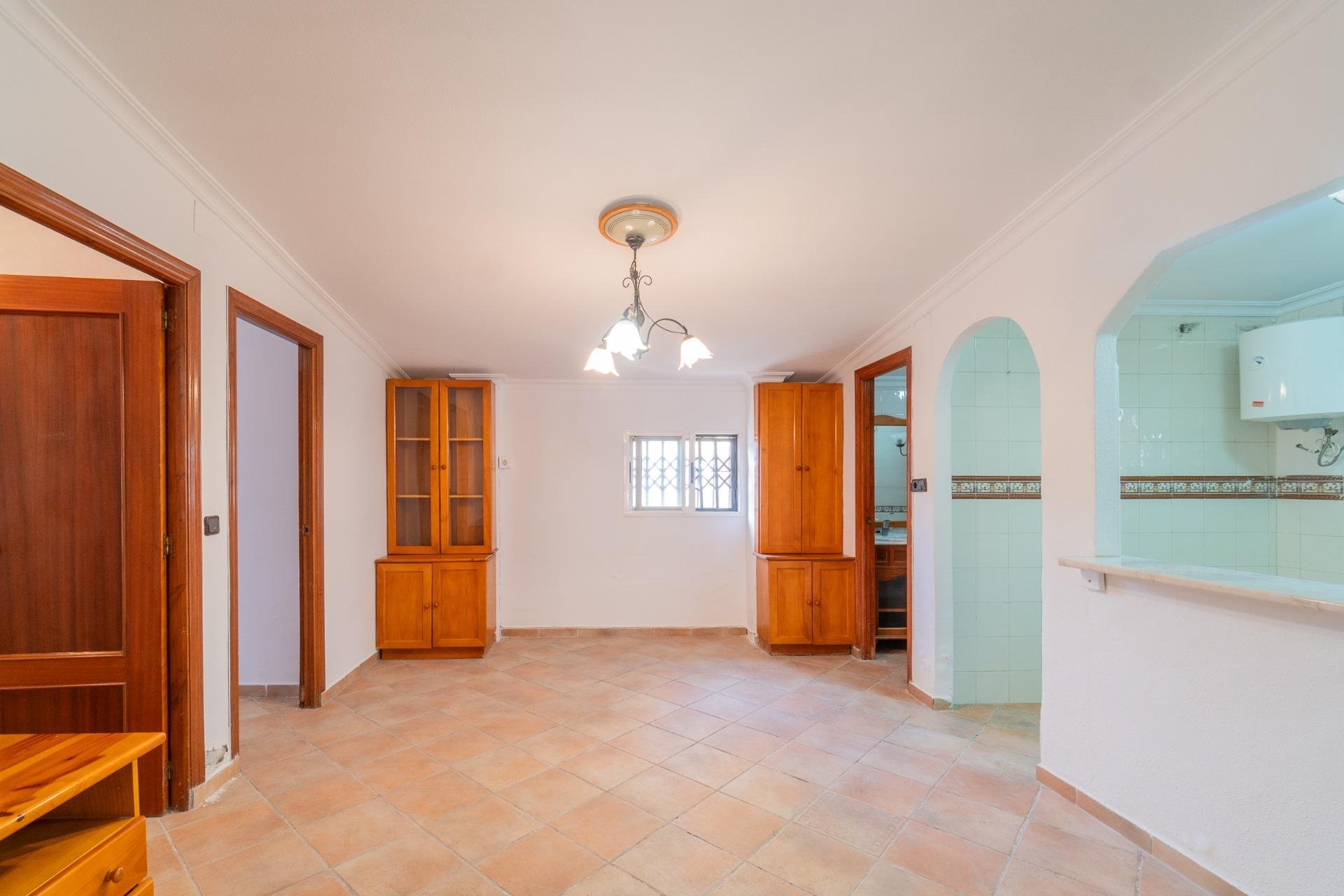 Resale - Villa -
Torrevieja - Orihuela costa