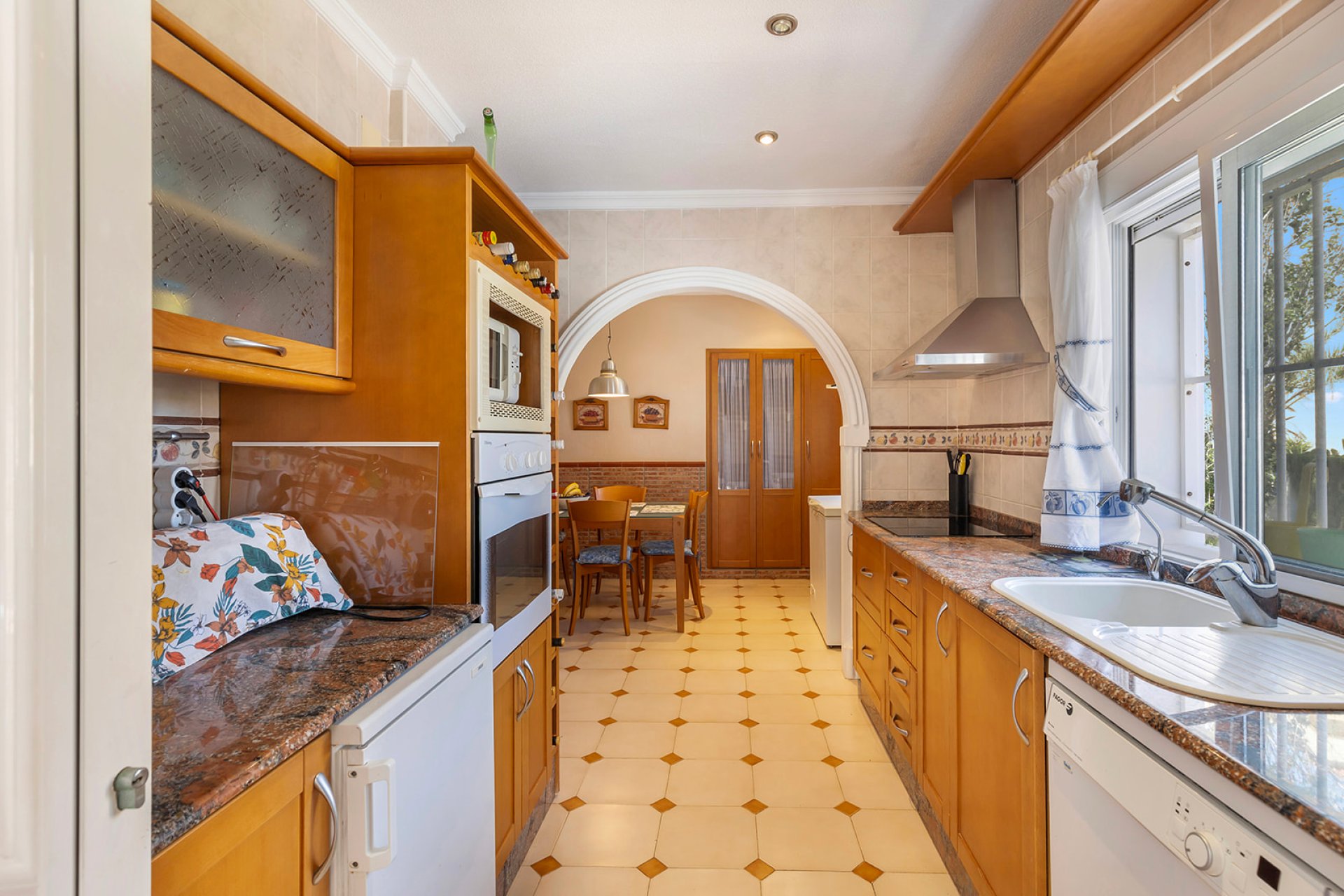 Resale - Villa -
Torrevieja - Rocio del Mar