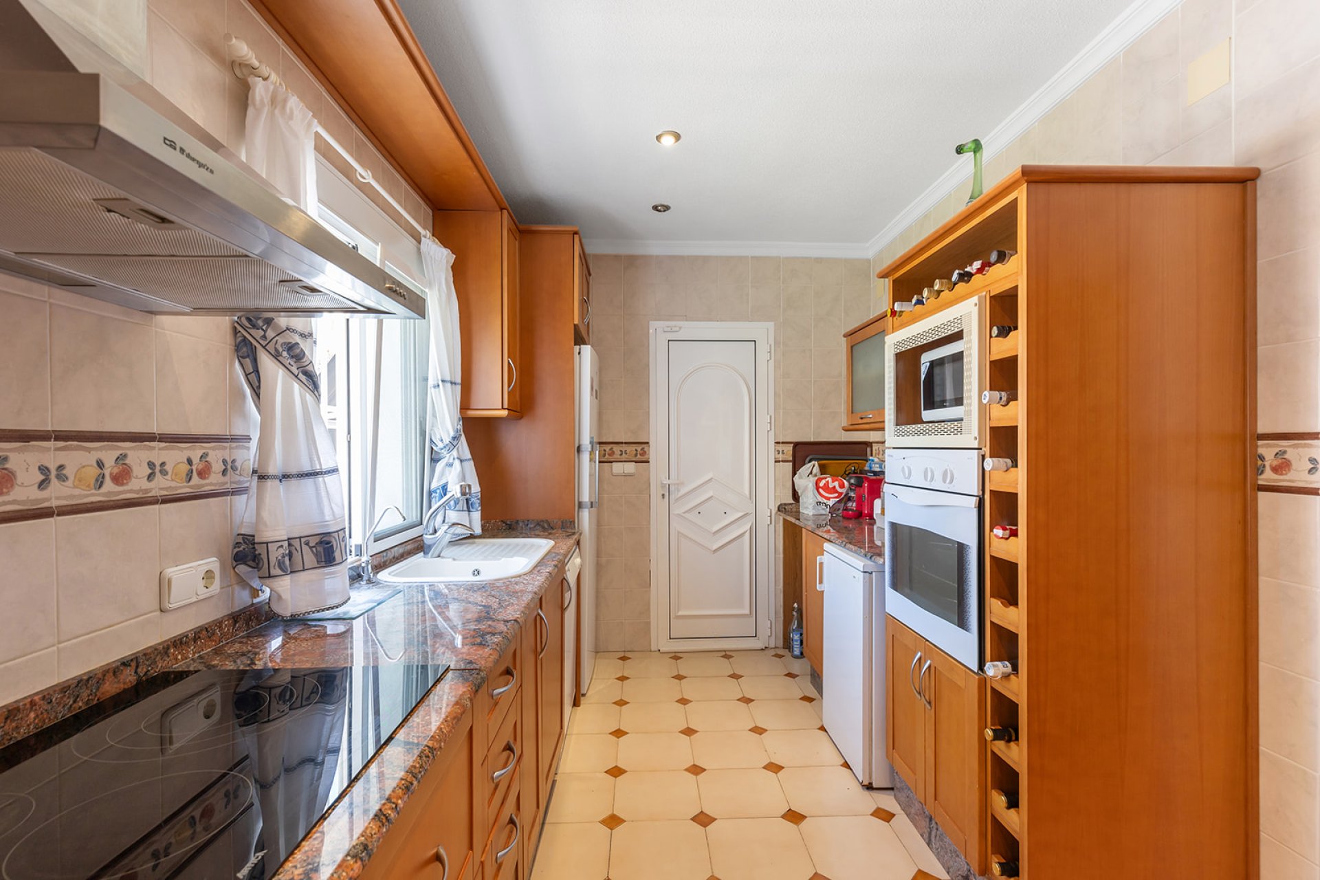 Resale - Villa -
Torrevieja - Rocio del Mar