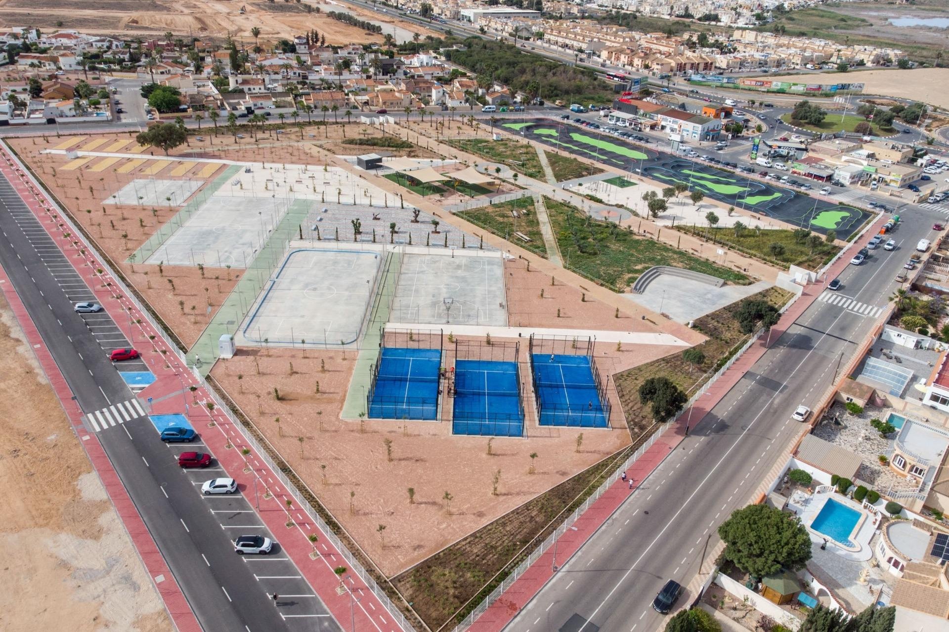 Resale - Villa -
Torrevieja - San Luis - Chaparal