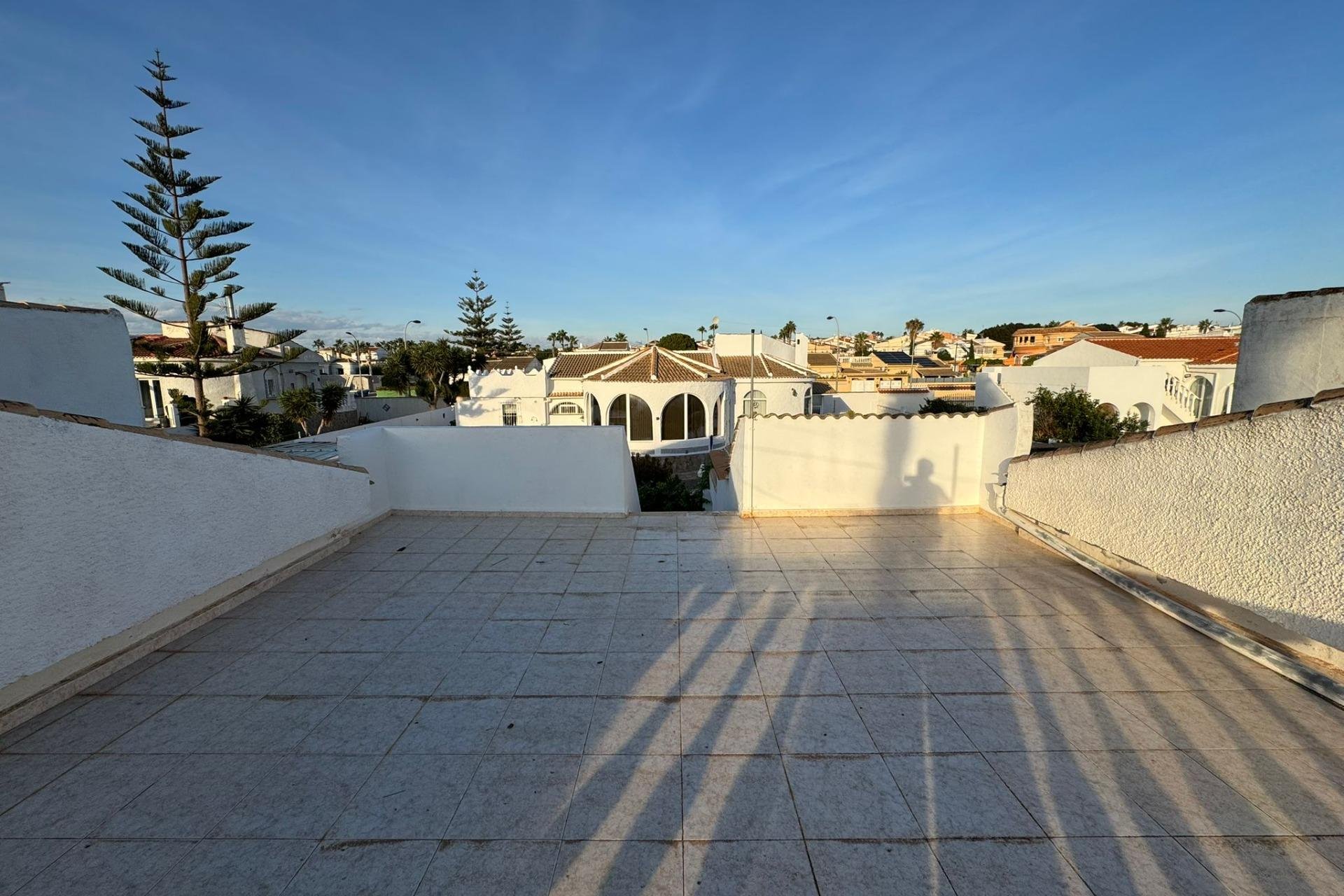 Resale - Villa -
Torrevieja - San Luis - Chaparal