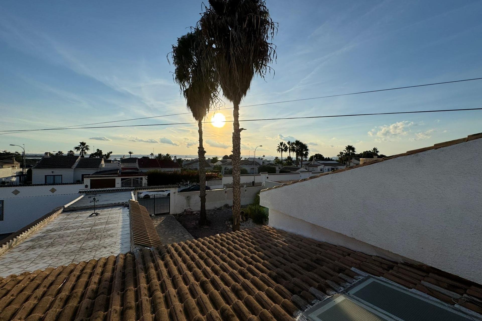 Resale - Villa -
Torrevieja - San Luis - Chaparal