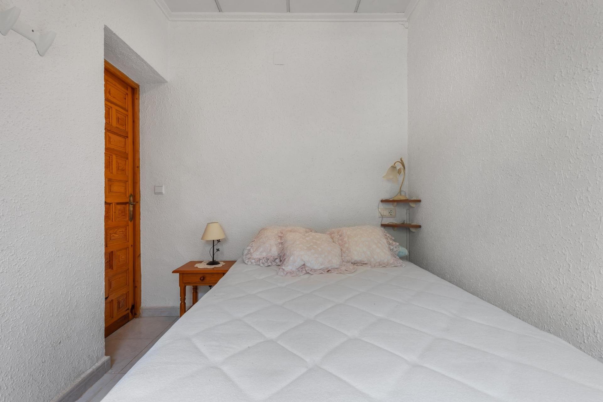 Resale - Villa -
Torrevieja - San Luis - Chaparal