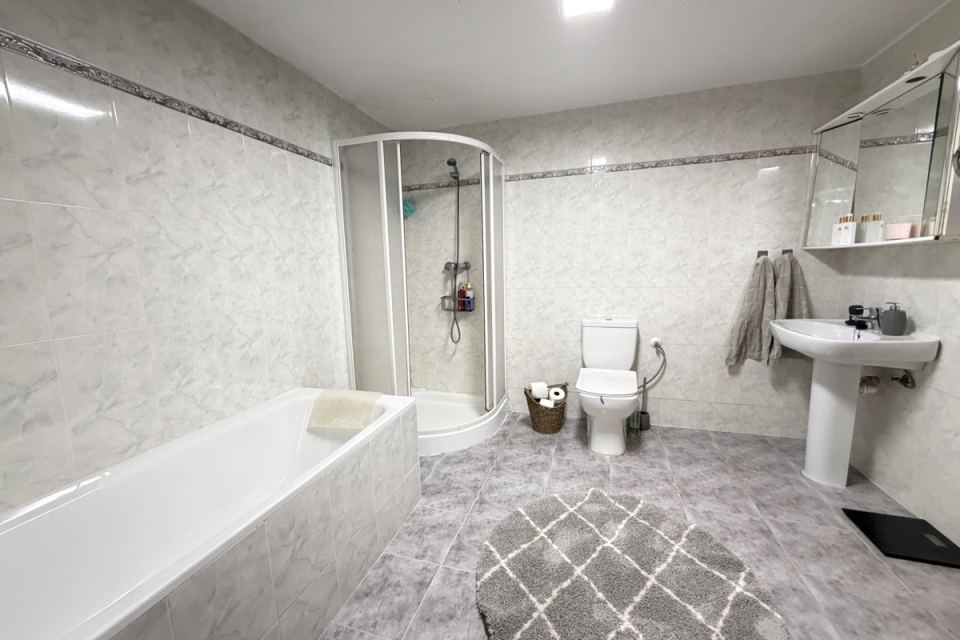 Resale - Villa -
Torrevieja - San Luis