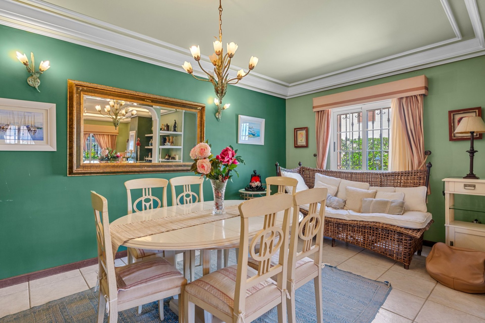 Resale - Villa -
Torrevieja - Torre La Mata