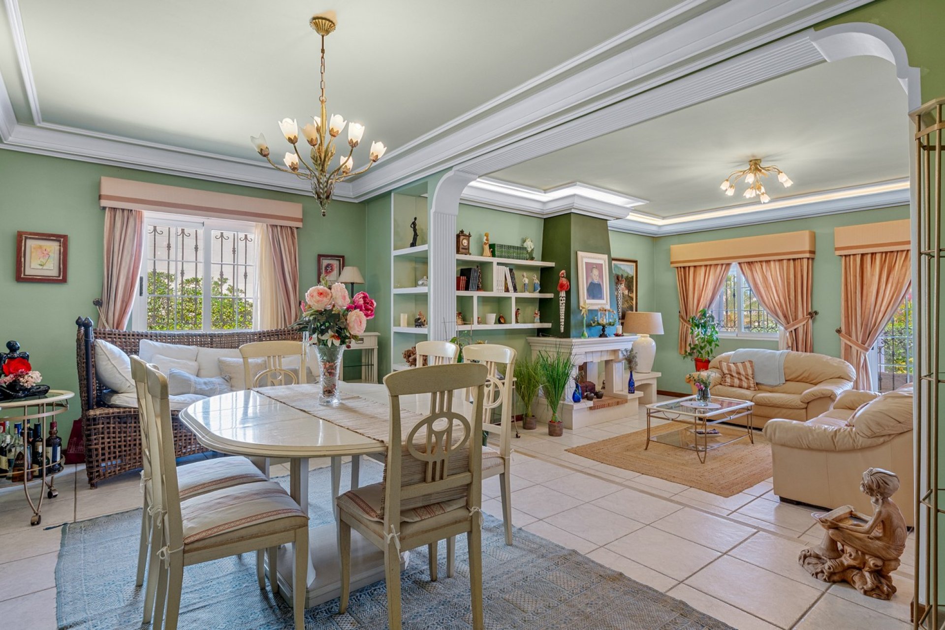 Resale - Villa -
Torrevieja - Torre La Mata