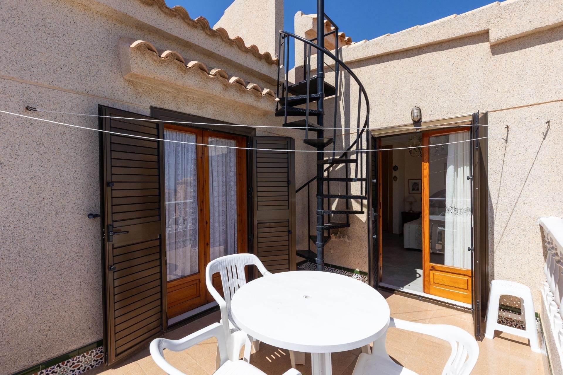 Resale - Villa -
Torrevieja - Torreblanca