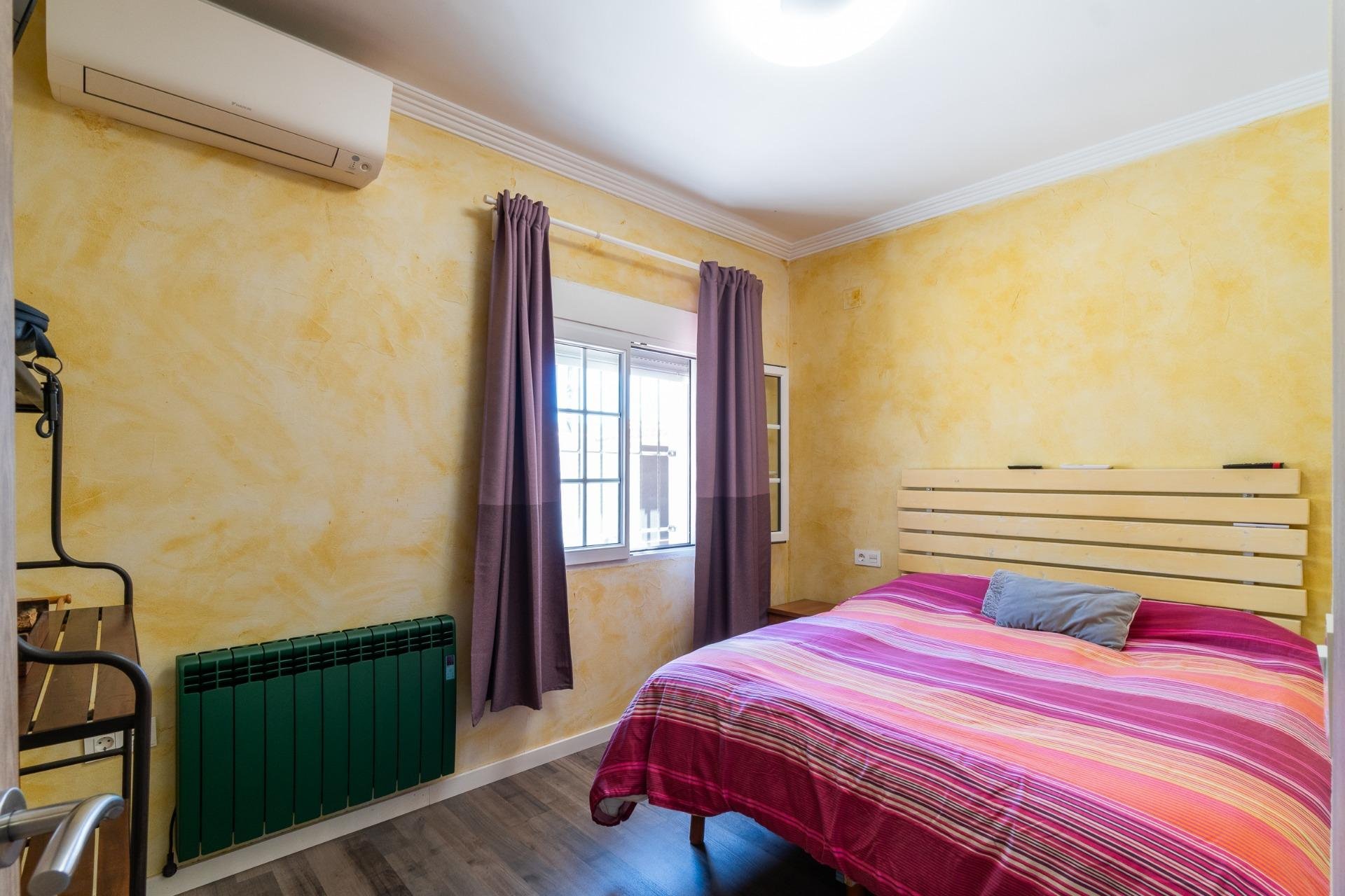 Resale - Villa -
Torrevieja - Torreta florida