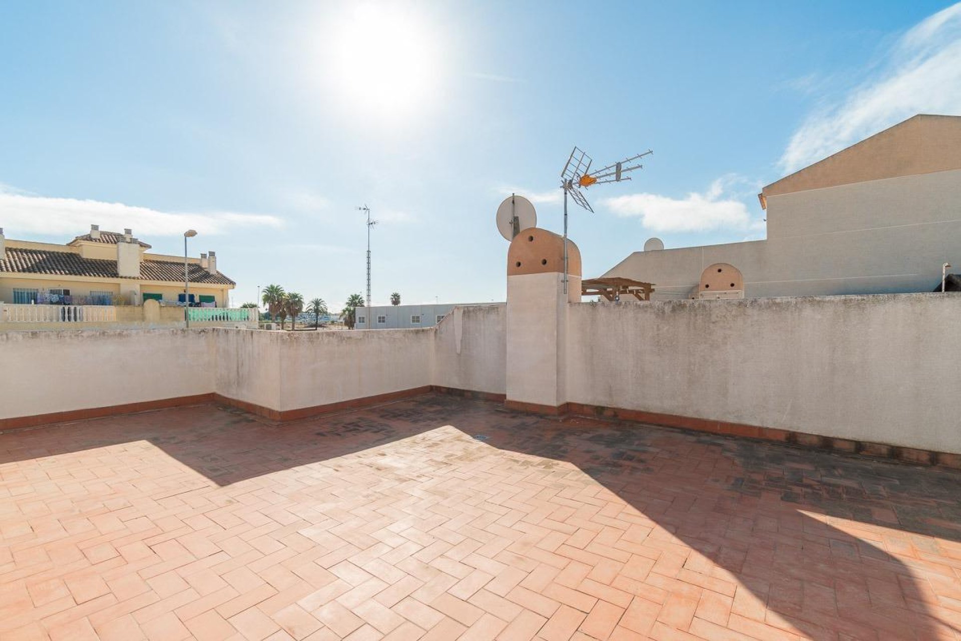 Resale - Villa -
Torrevieja - Torretas  - La Siesta - El Limonar