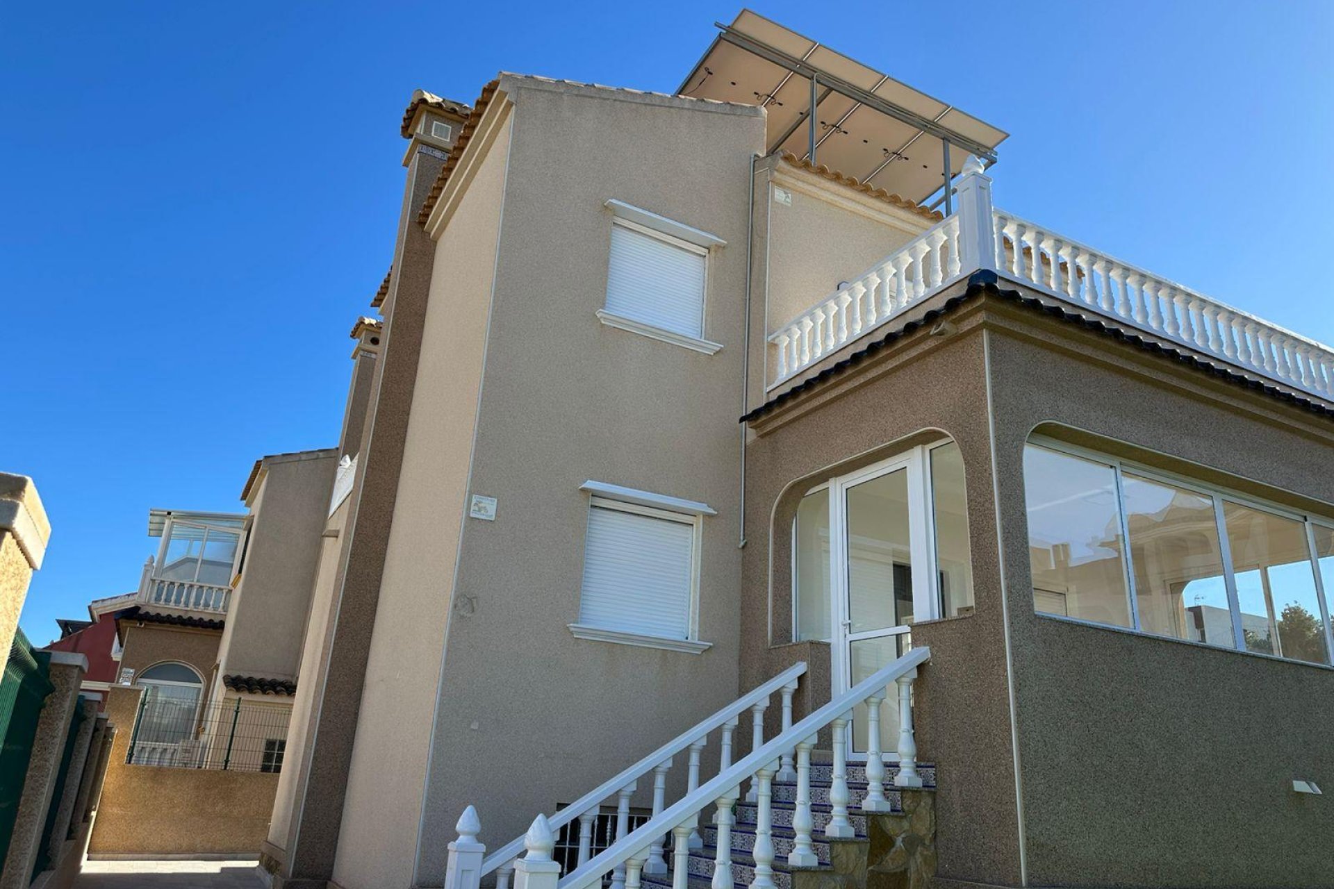 Resale - Villa -
Torrevieja - VILLAMARTIN