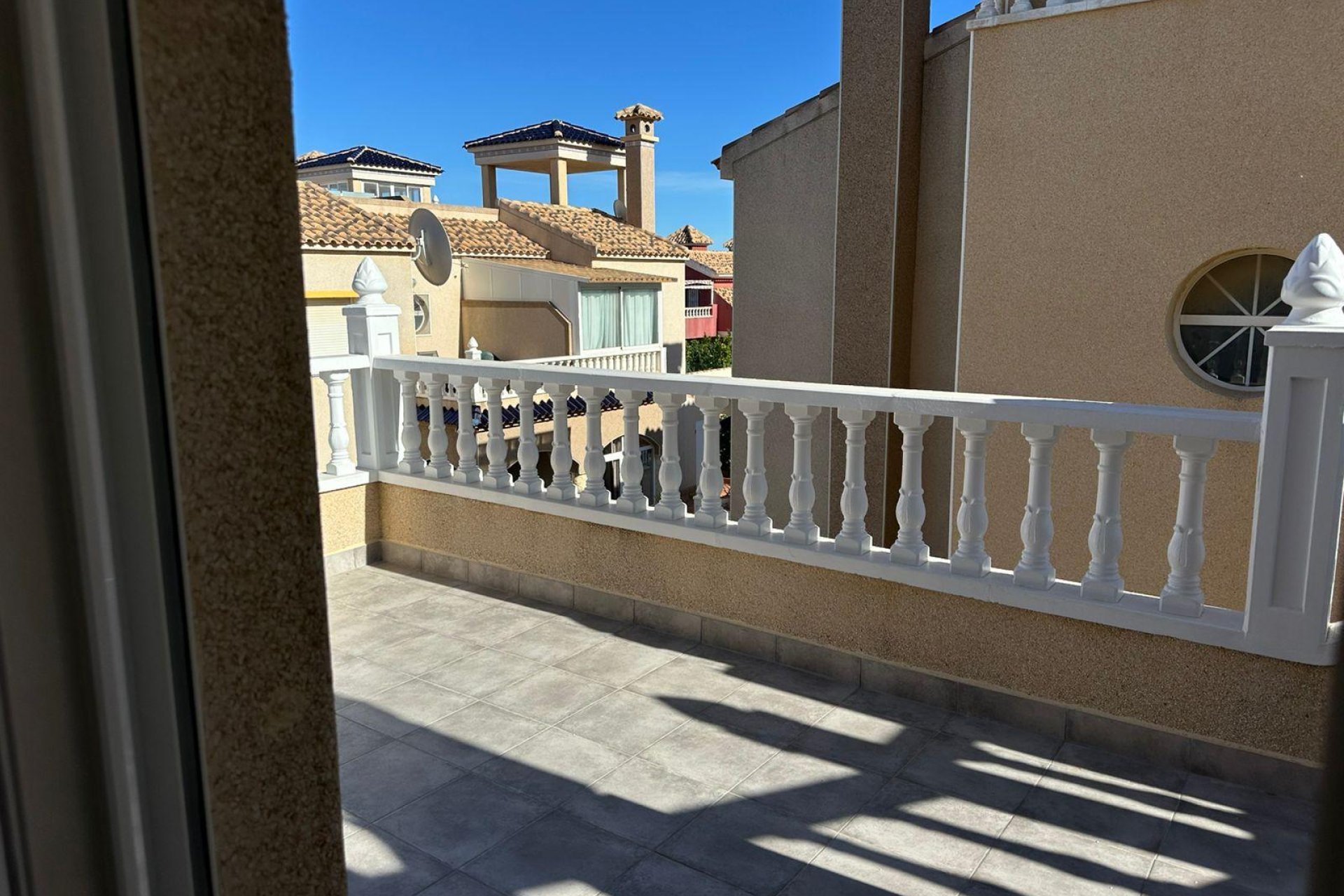 Resale - Villa -
Torrevieja - VILLAMARTIN