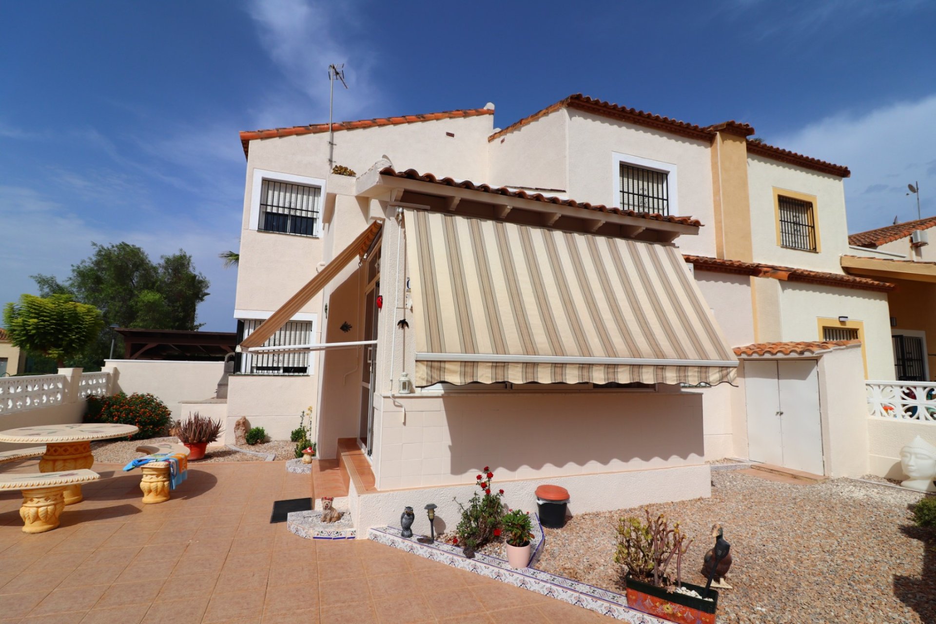 Reventa - Adosado -
Algorfa - Montebello