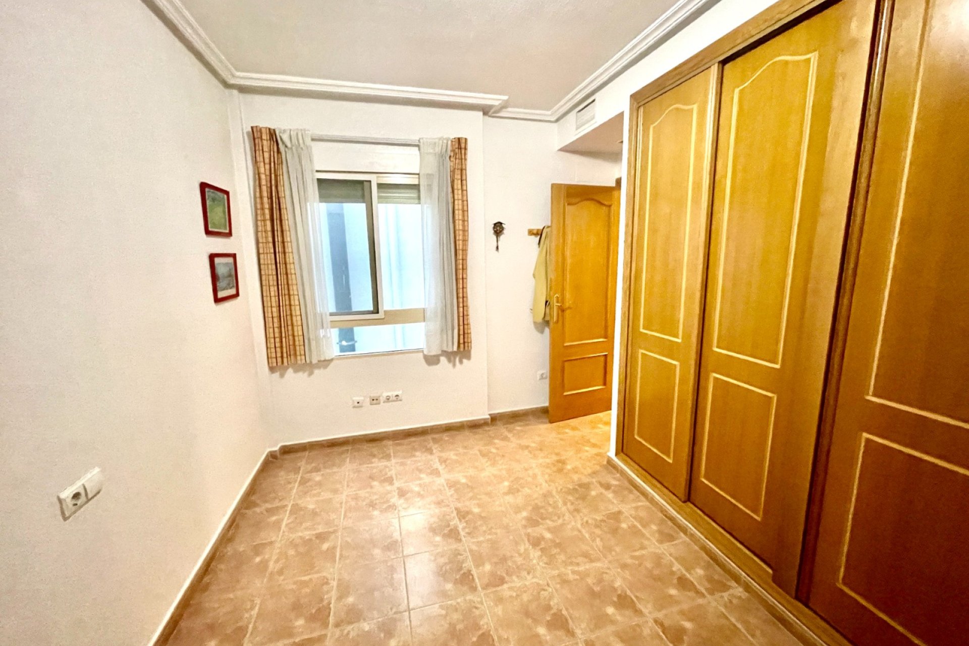 Reventa - Adosado -
Almoradi - Almoradi - Town