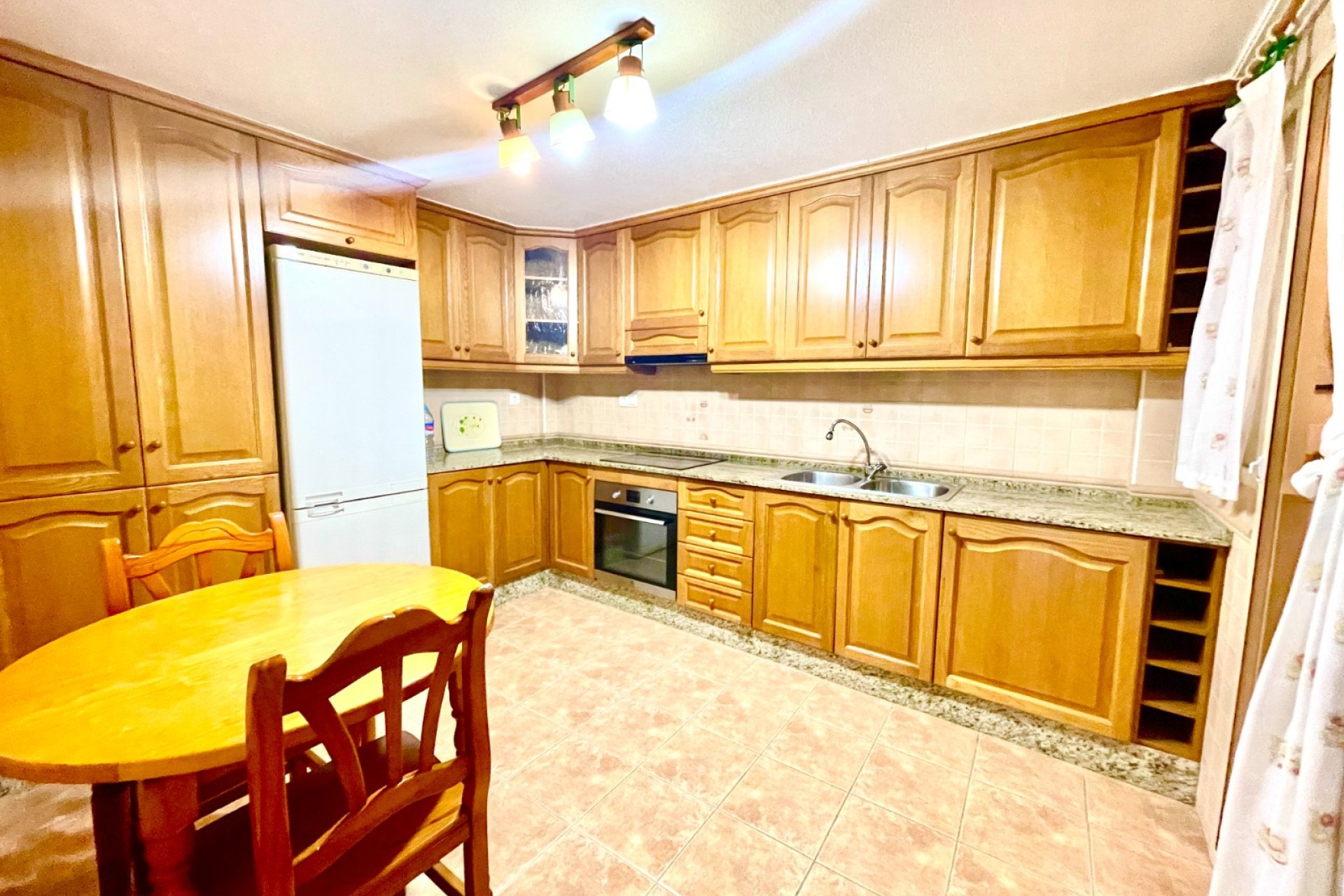 Reventa - Adosado -
Almoradi - Almoradi - Town
