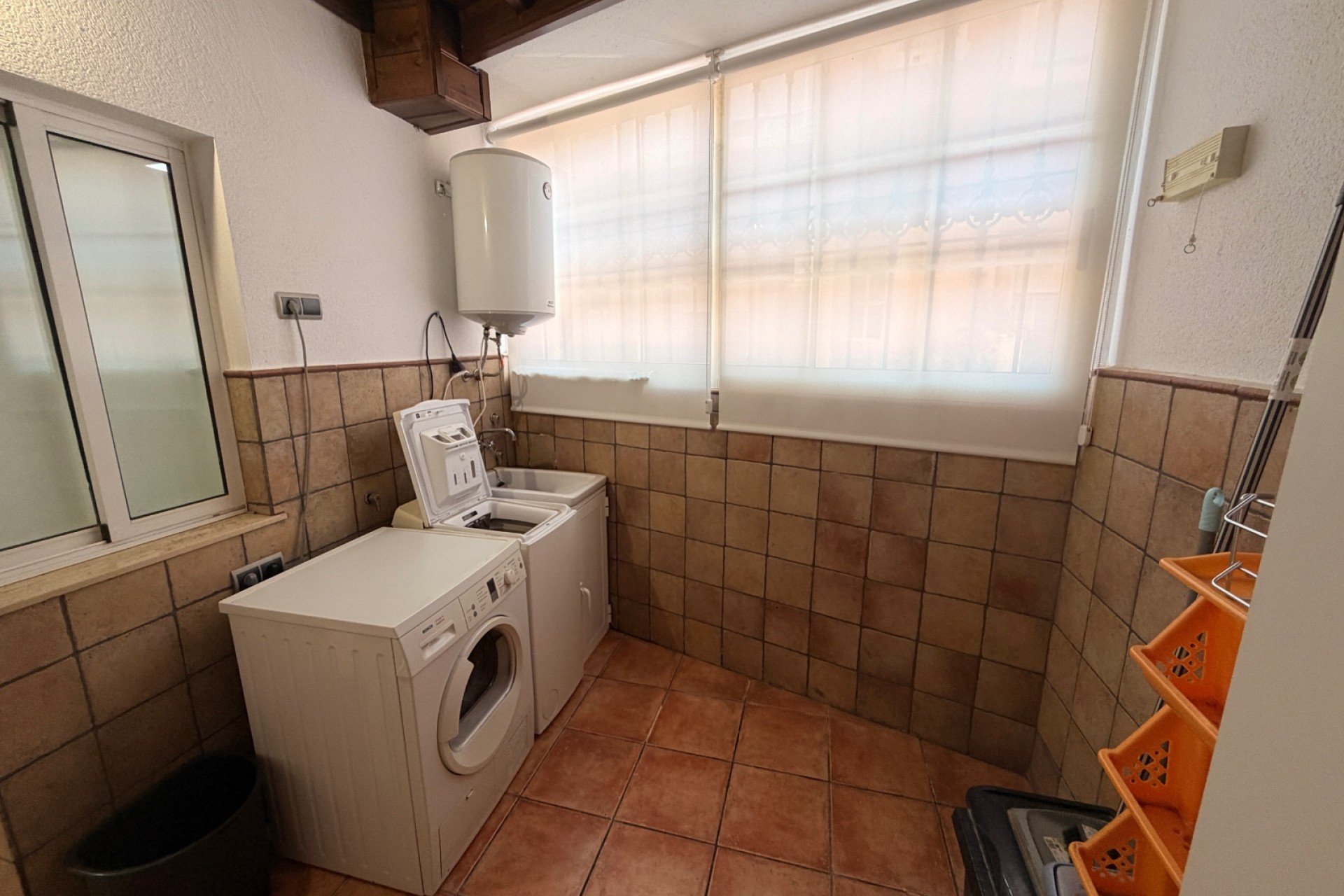 Reventa - Adosado -
Catral - Catral - Town