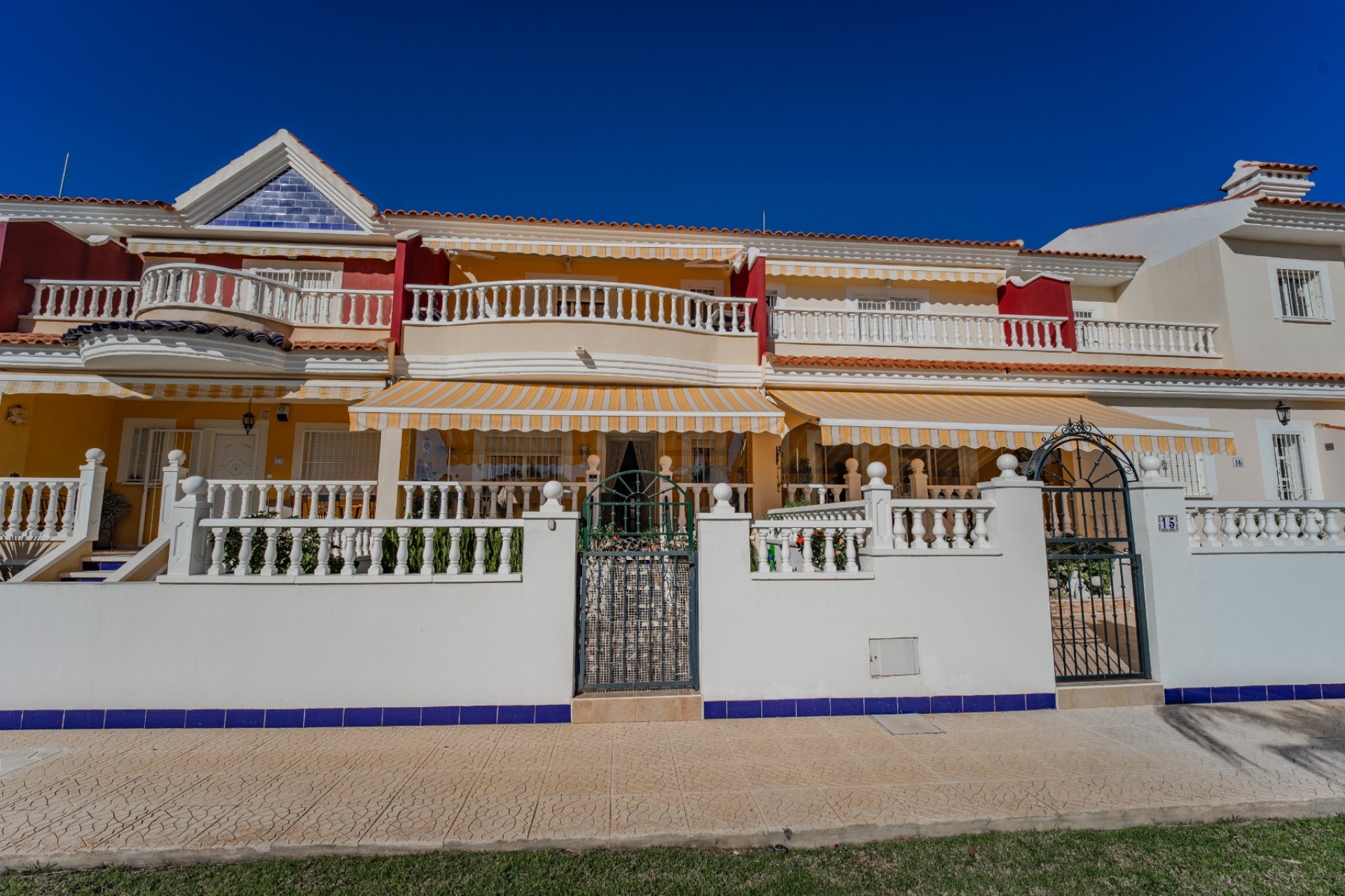 Reventa - Adosado -
Ciudad Quesada - Lo Marabu