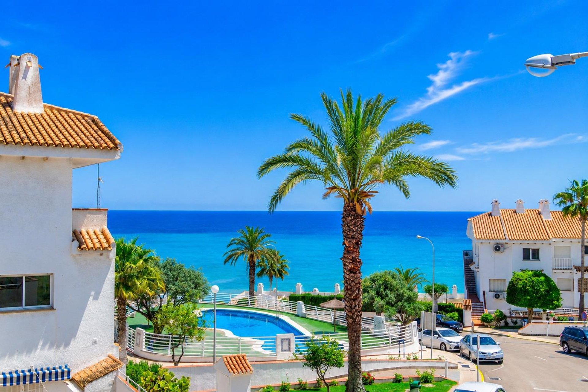 Reventa - Adosado -
Dehesa de campoamor - Campoamor