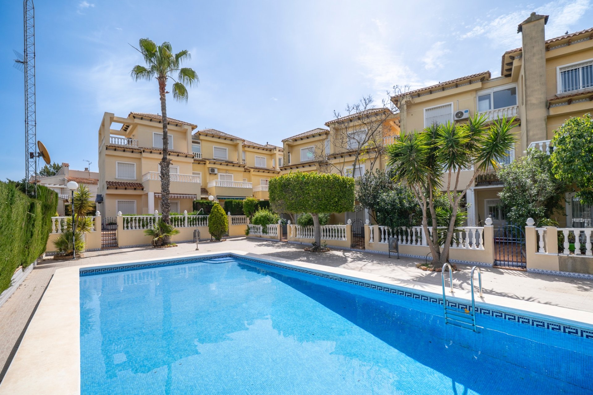 Reventa - Adosado -
Guardamar del Segura - El moncayo