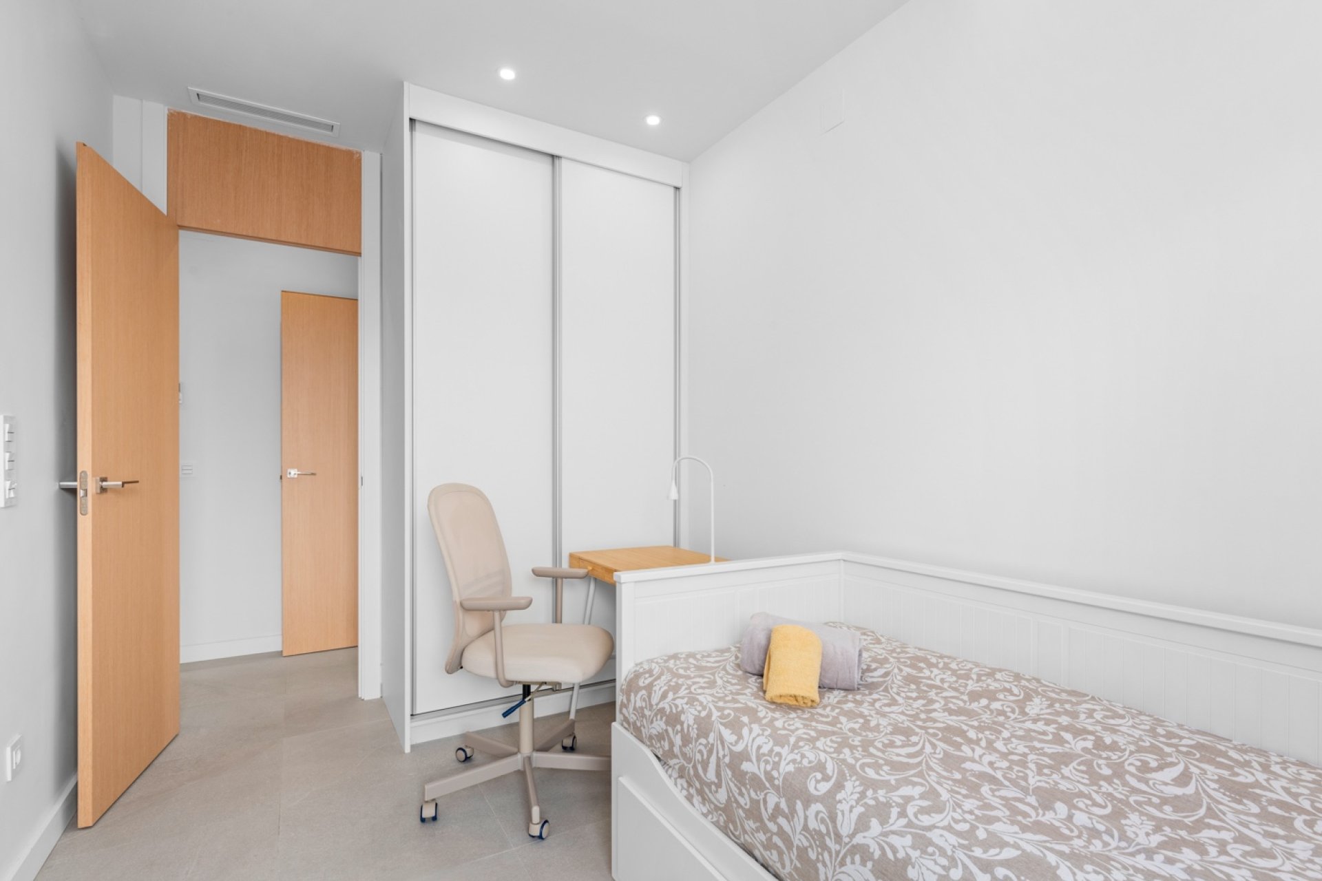 Reventa - Adosado -
La Marina - La Marina - Urbanization