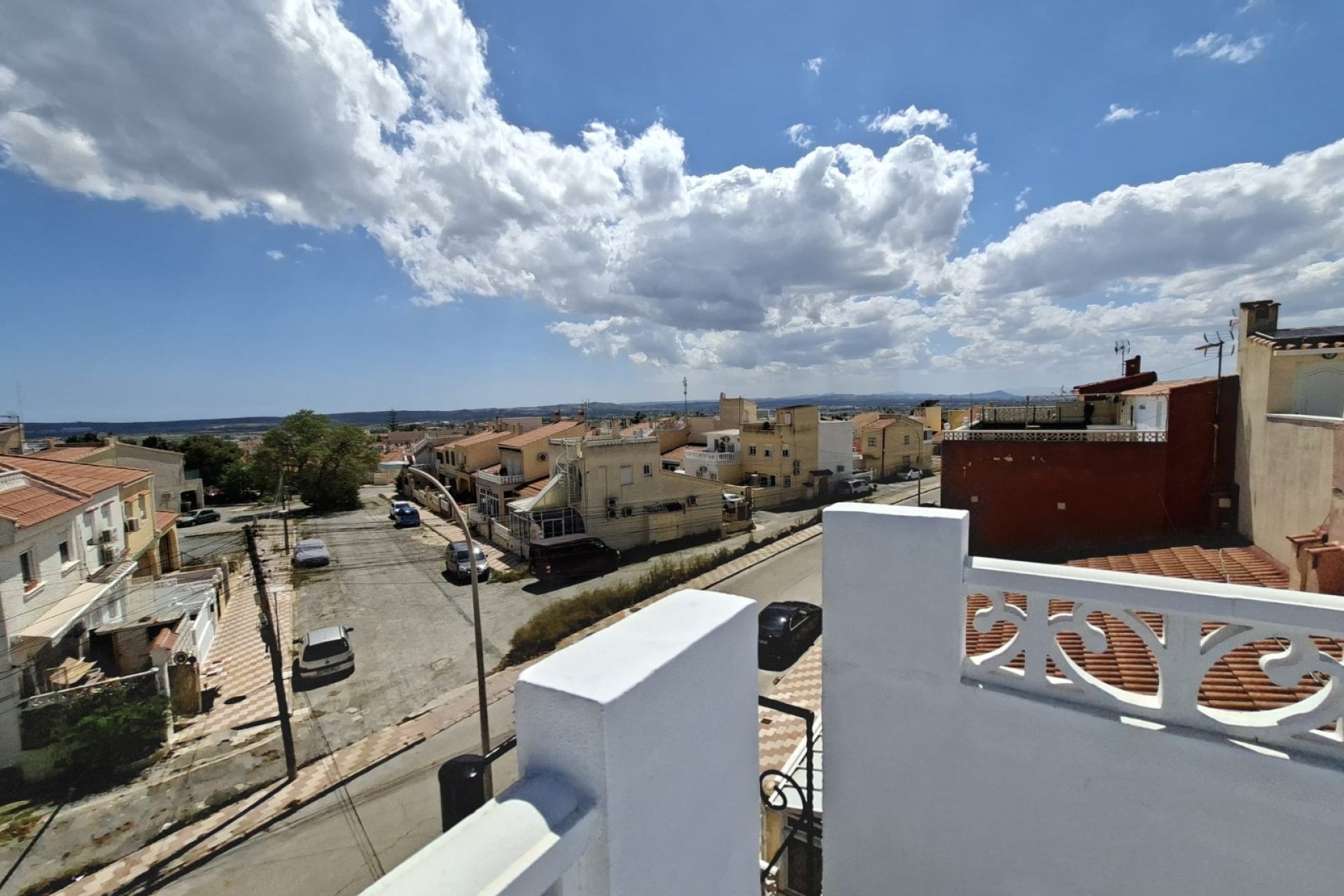 Reventa - Adosado -
La Marina - La Marina - Urbanization