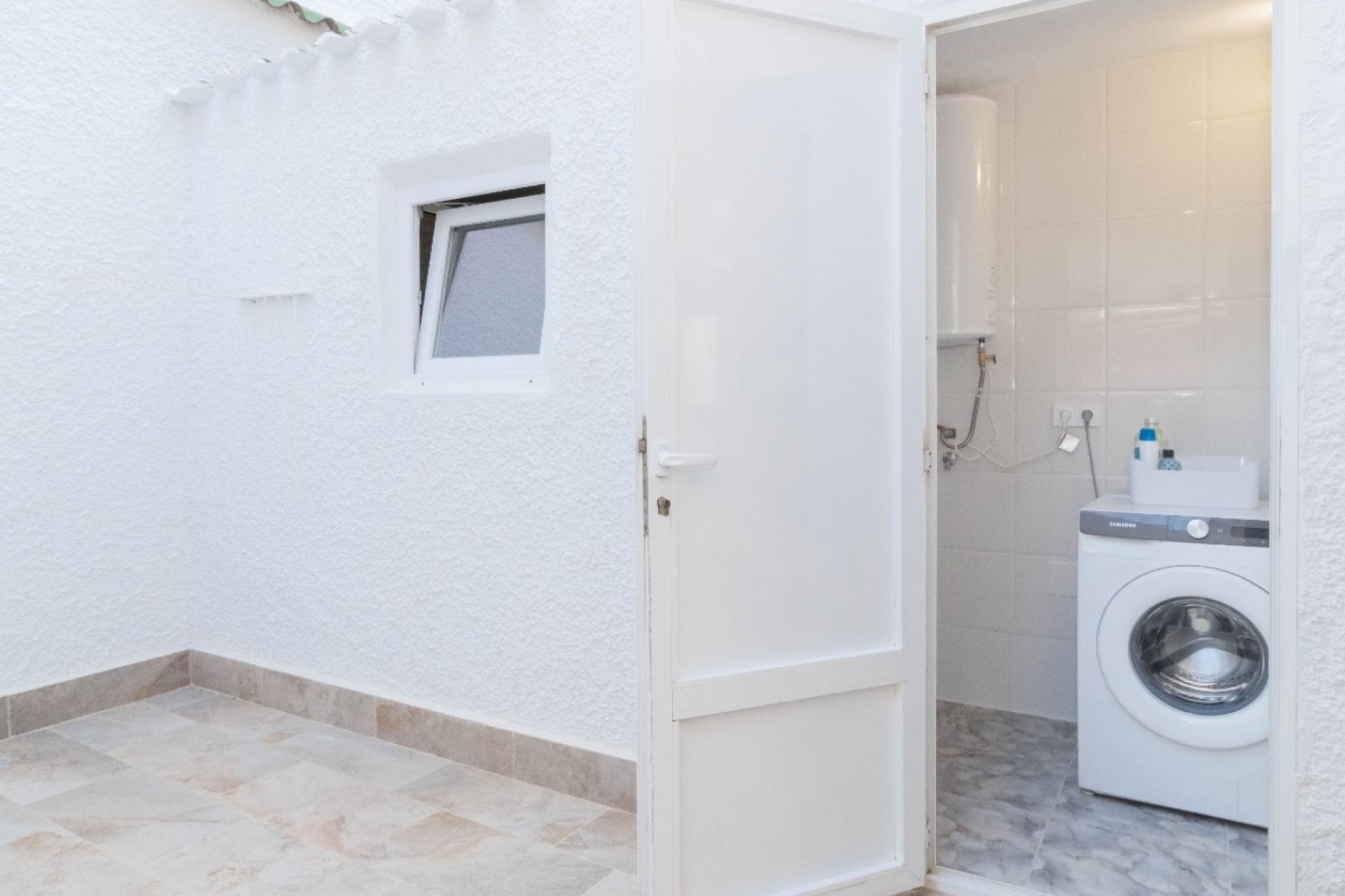 Reventa - Adosado -
Orihuela Costa - La Zenia