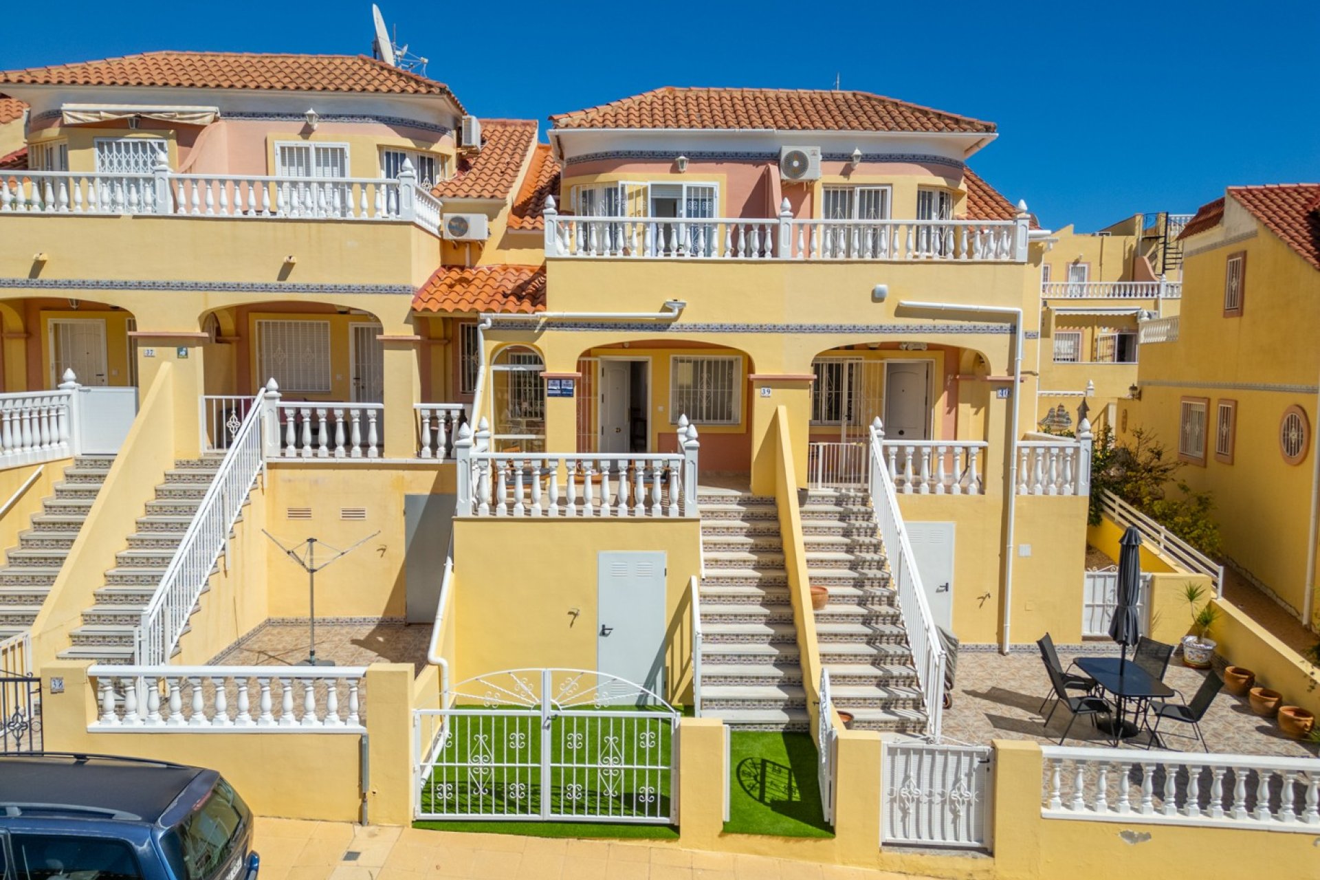 Reventa - Adosado -
Orihuela Costa - Las Filipinas