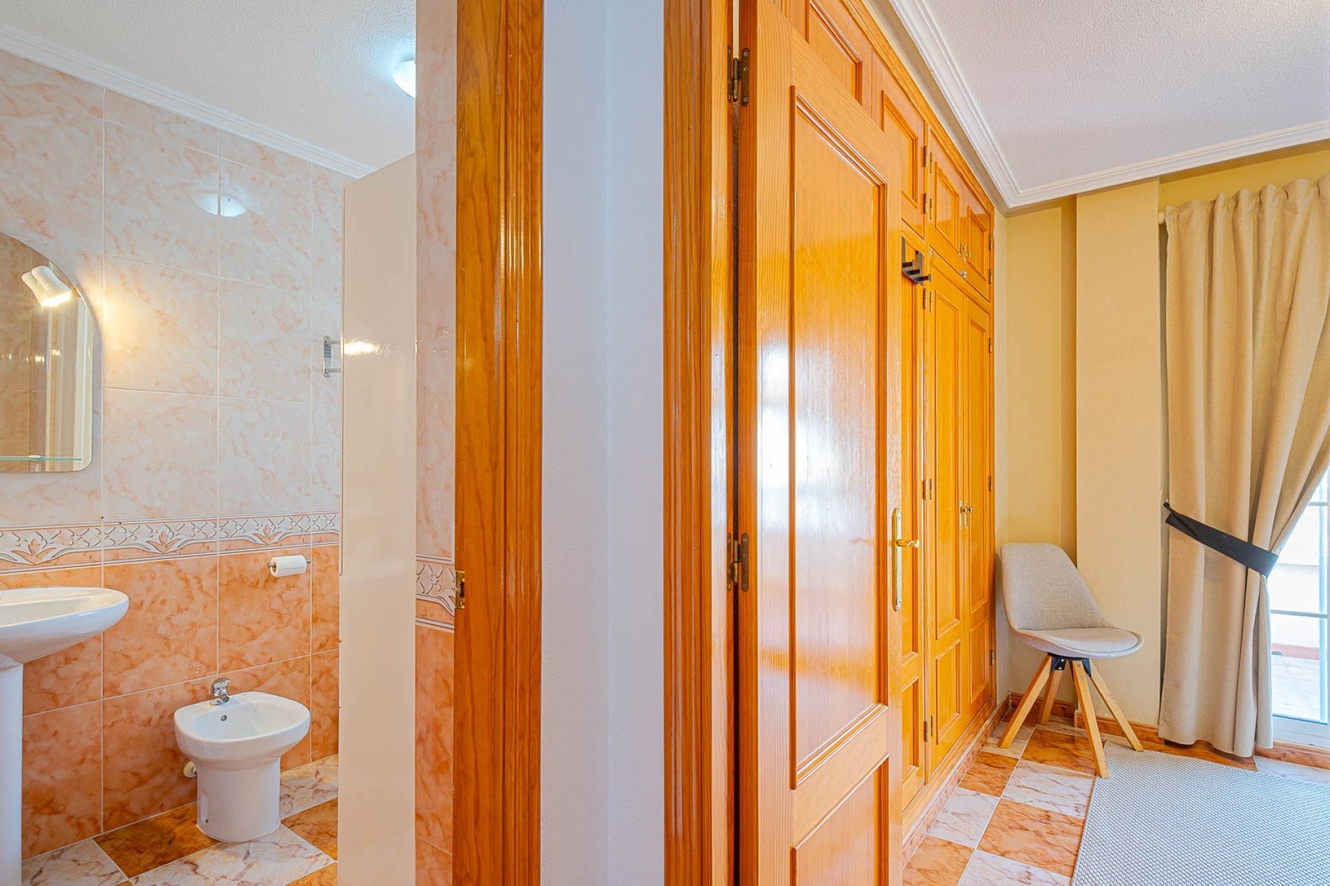 Reventa - Adosado -
Orihuela Costa - Lomas de Cabo Roig