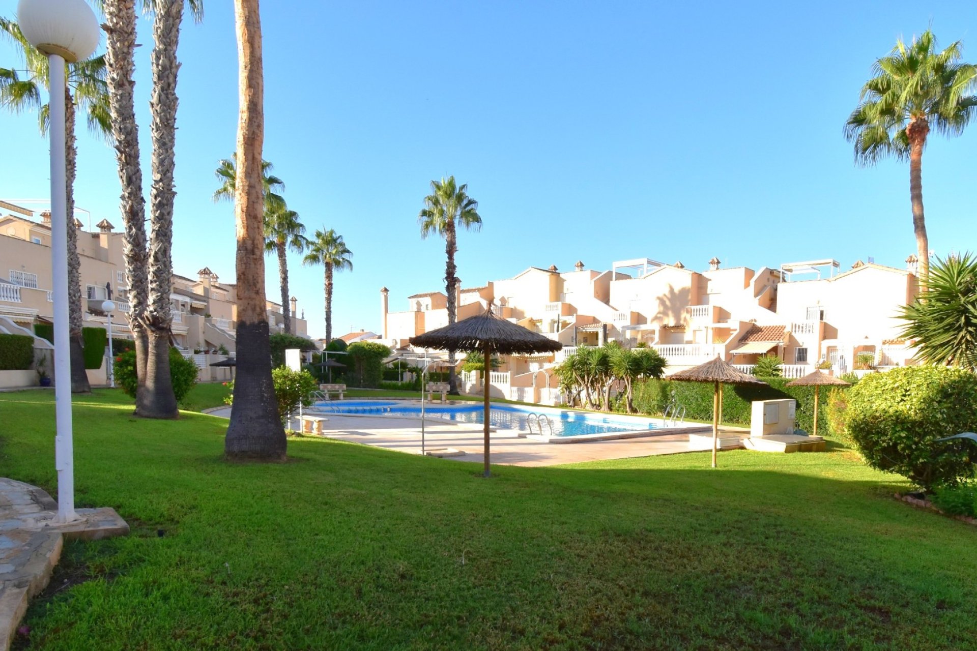 Reventa - Adosado -
Orihuela Costa - Los Altos