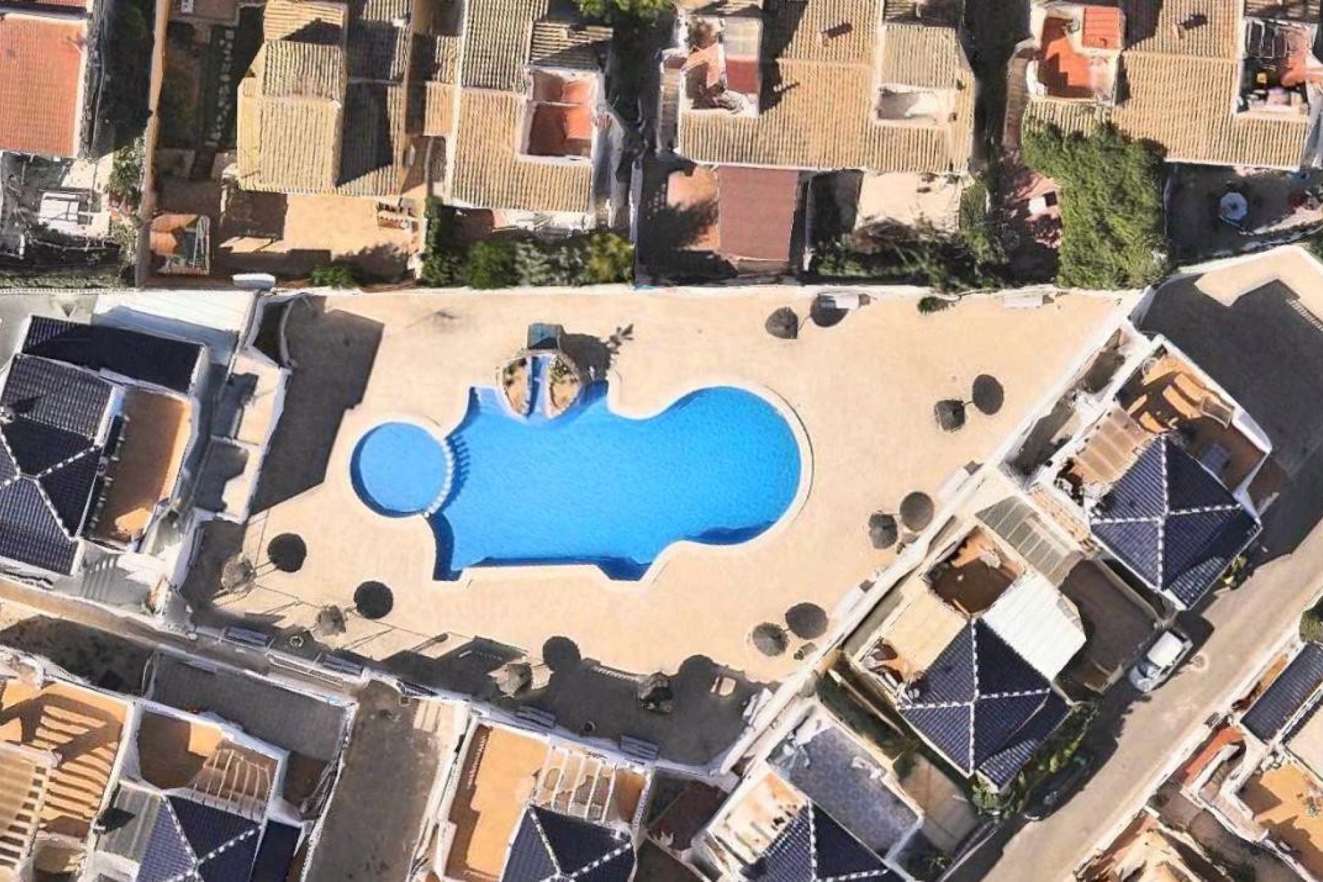 Reventa - Adosado -
Orihuela Costa - Los Balcones