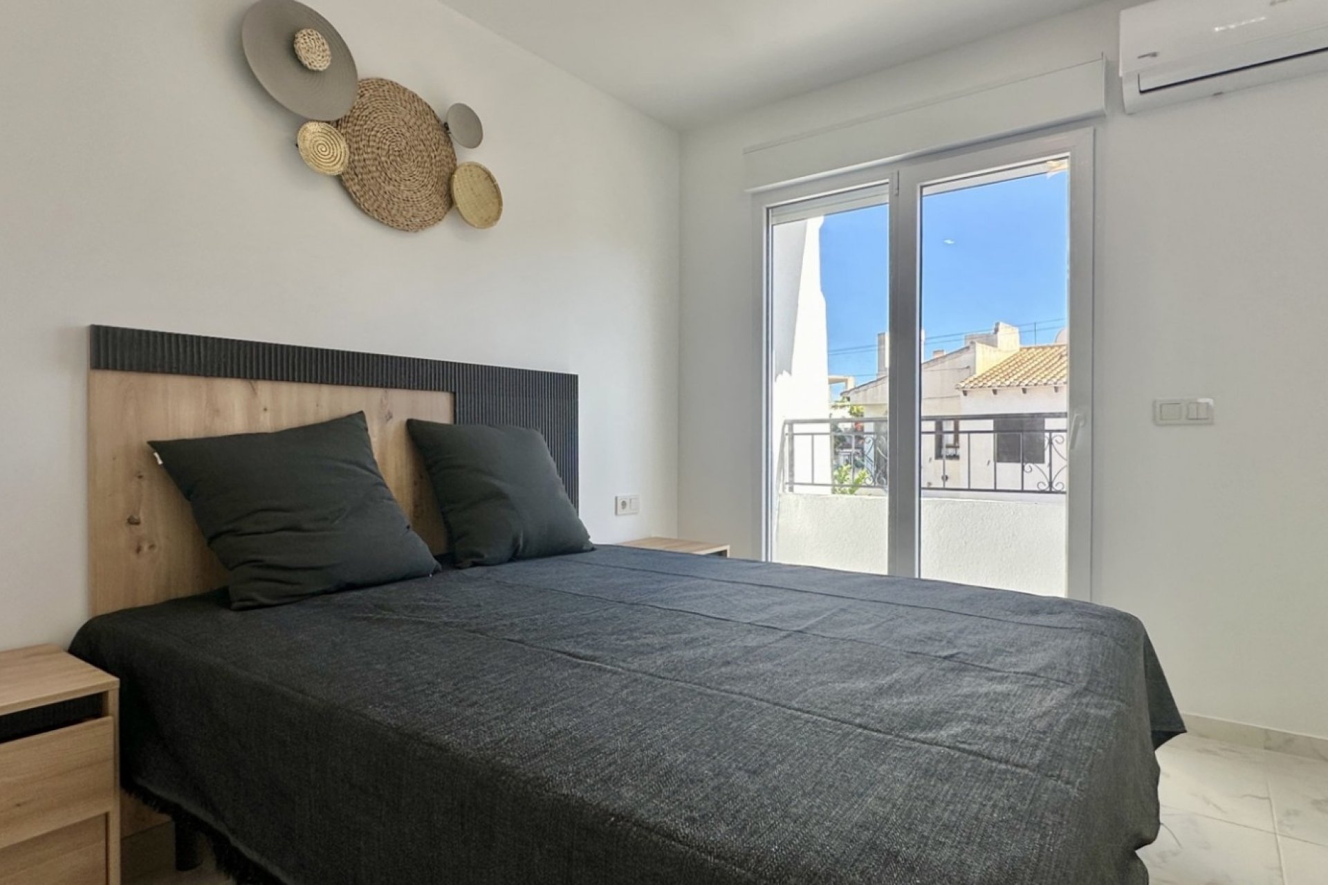 Reventa - Adosado -
Orihuela Costa - Los Balcones