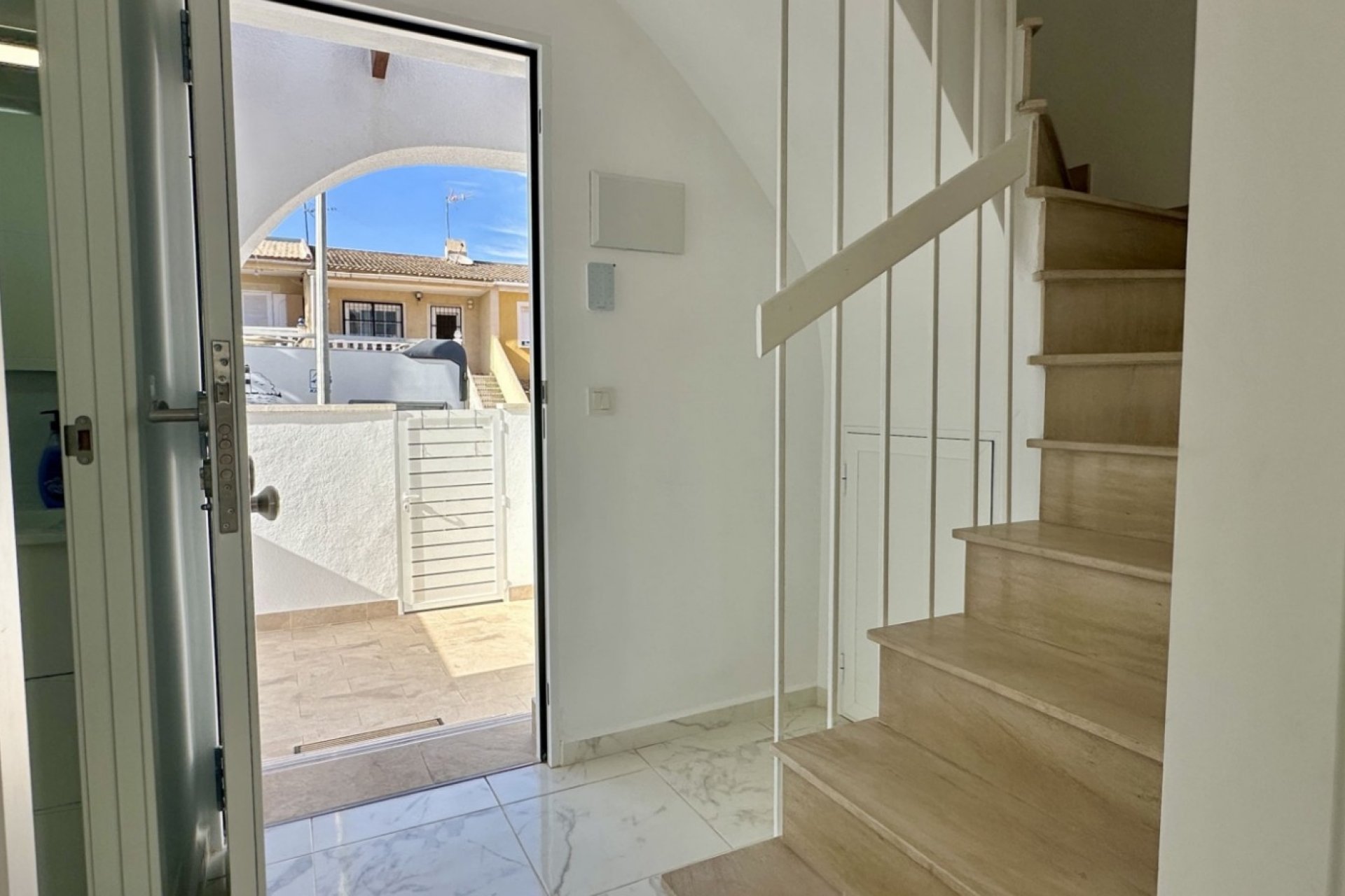 Reventa - Adosado -
Orihuela Costa - Los Balcones