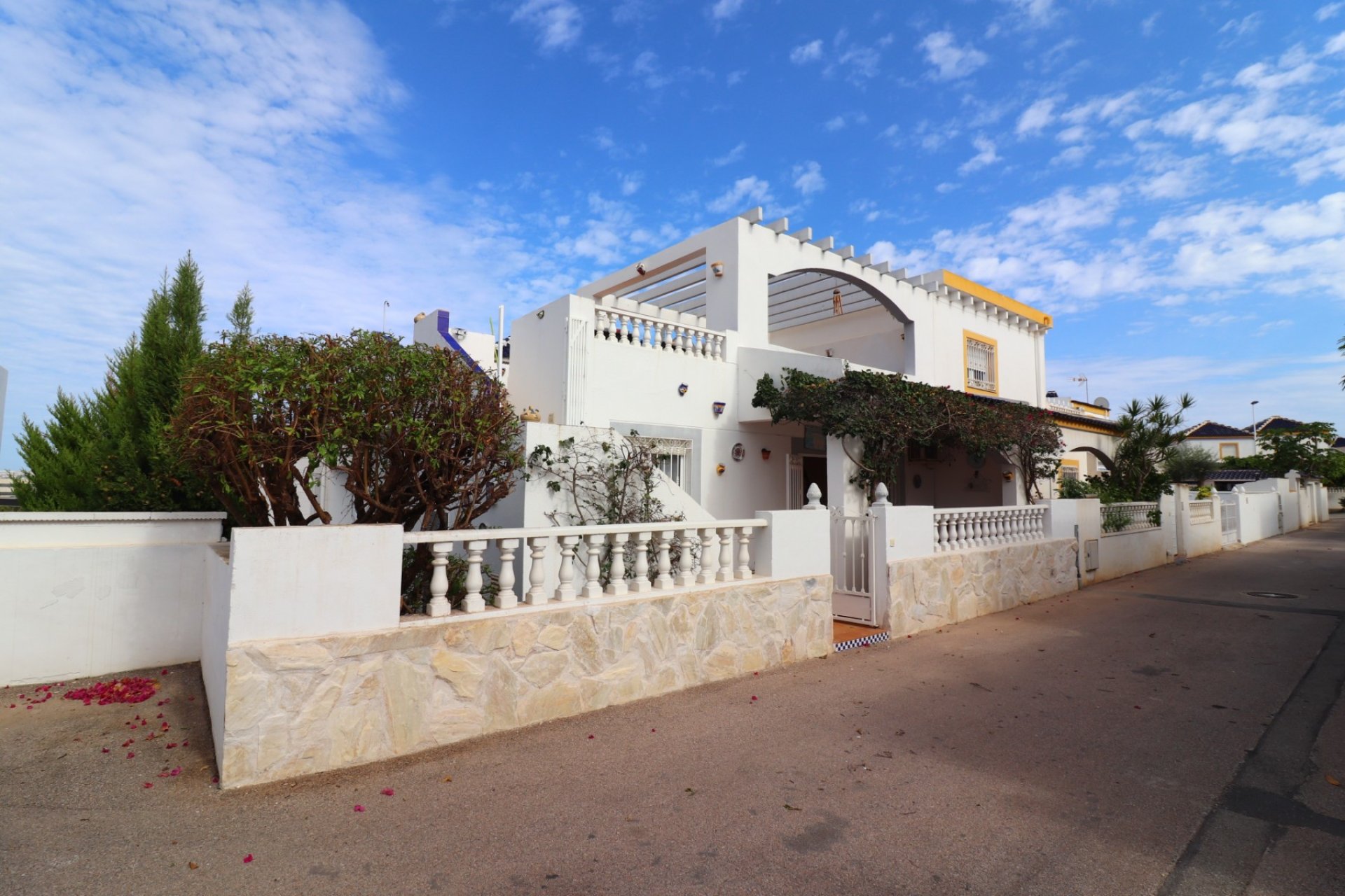 Reventa - Adosado -
Orihuela Costa - Los Balcones