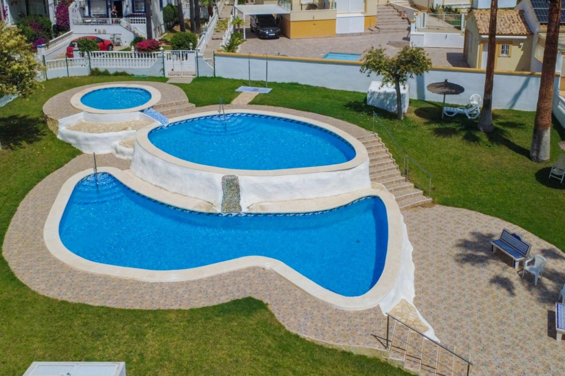 Reventa - Adosado -
Orihuela Costa - Los Dolses