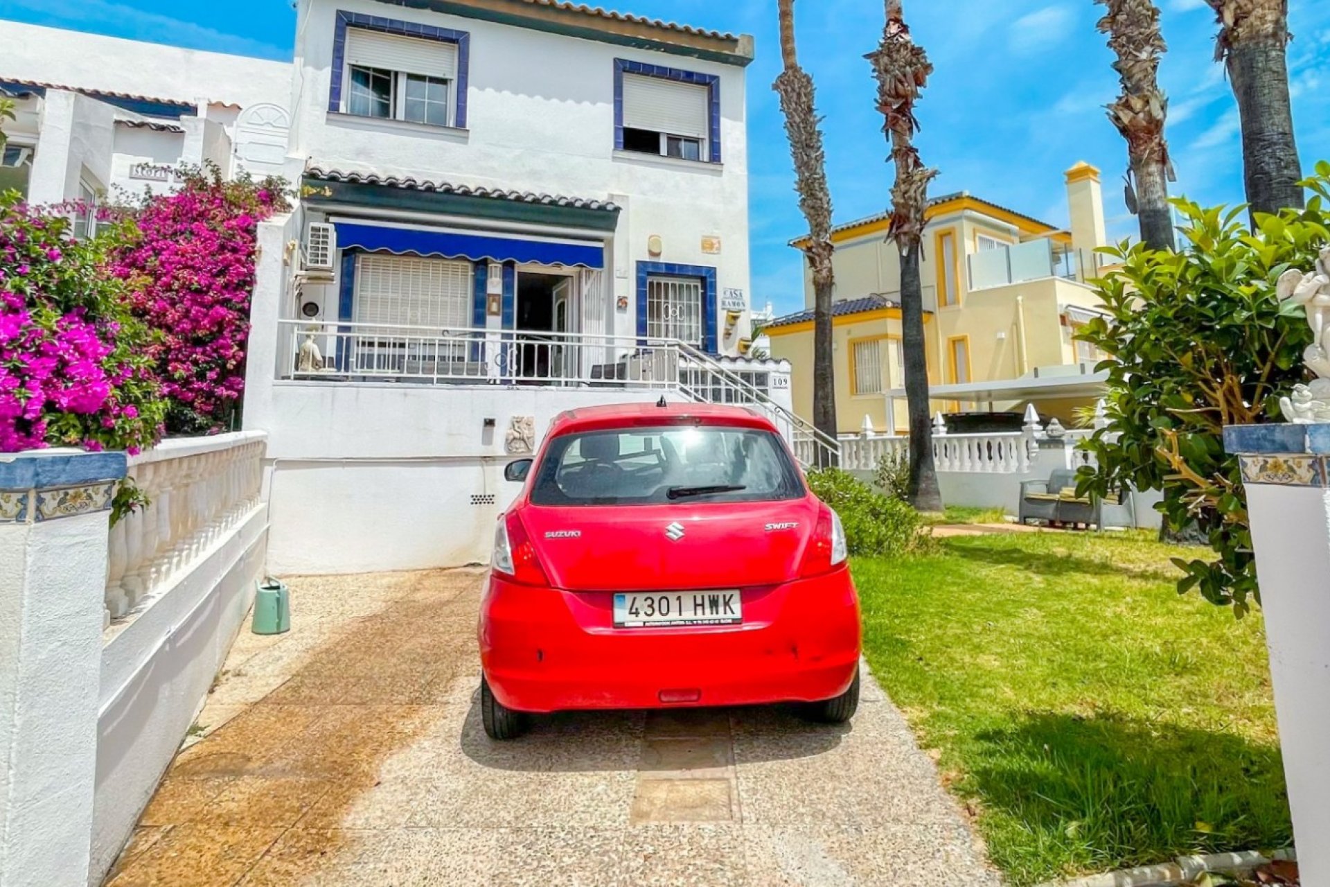Reventa - Adosado -
Orihuela Costa - Los Dolses