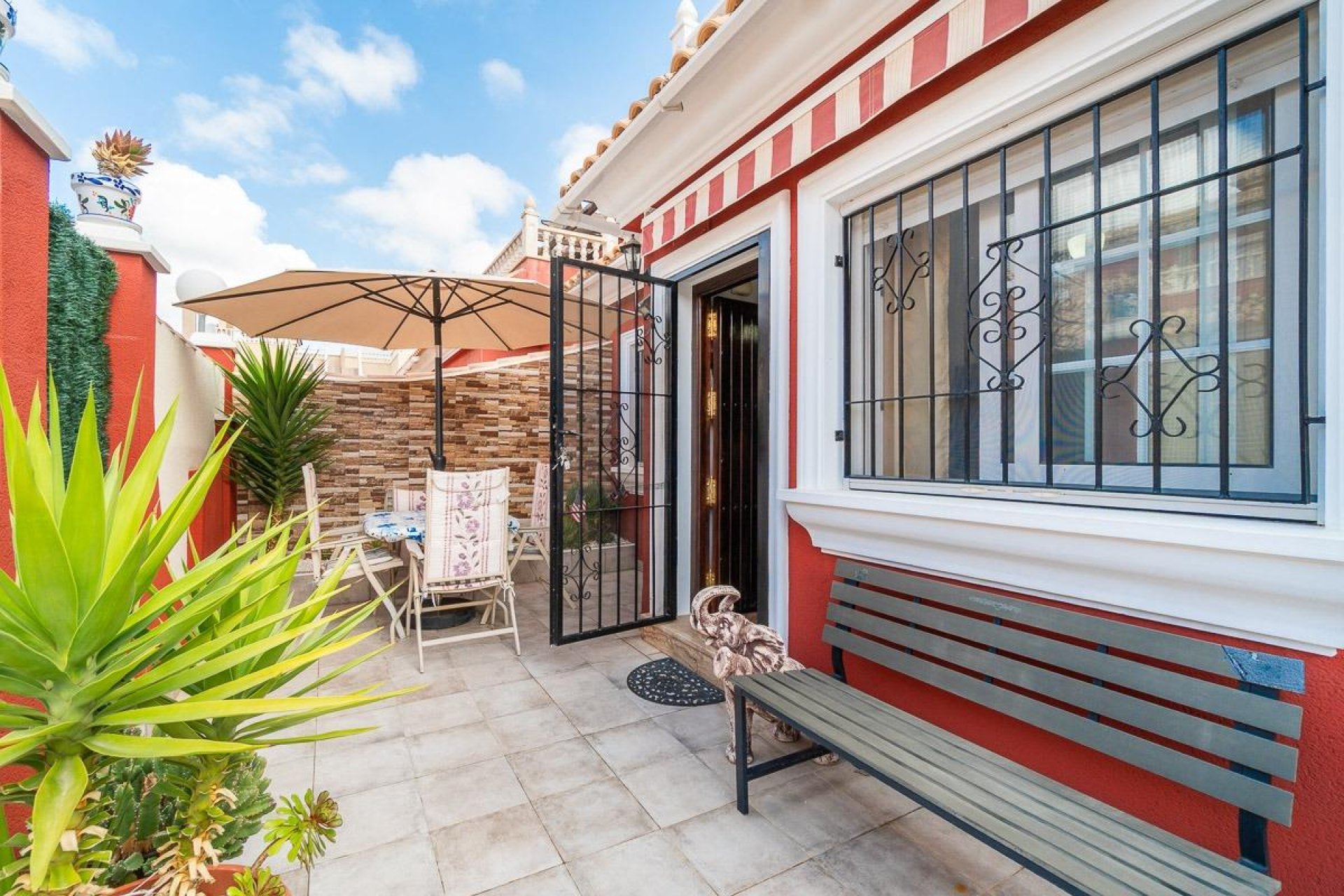 Reventa - Adosado -
Orihuela Costa - PAU 8