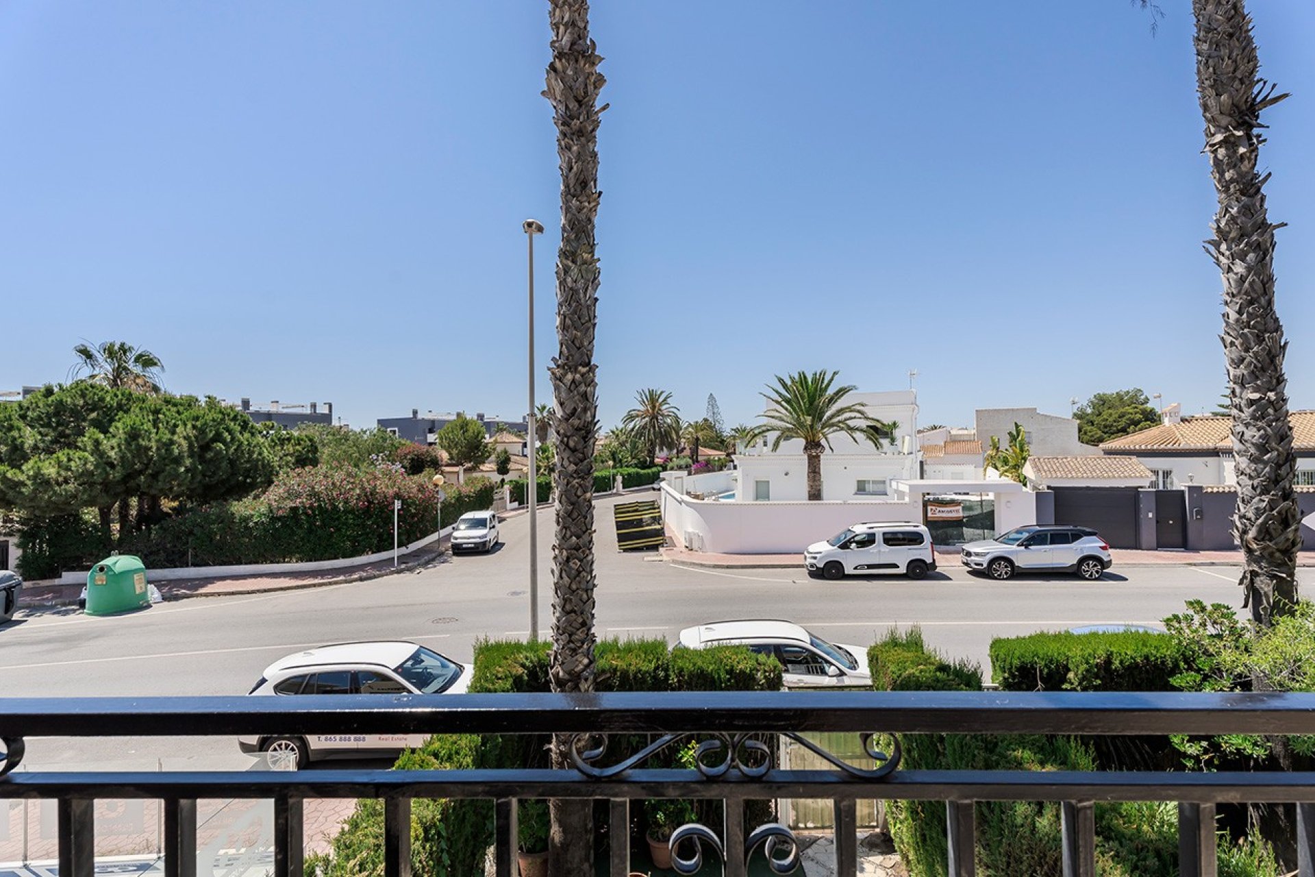 Reventa - Adosado -
Orihuela Costa - Playa Flamenca