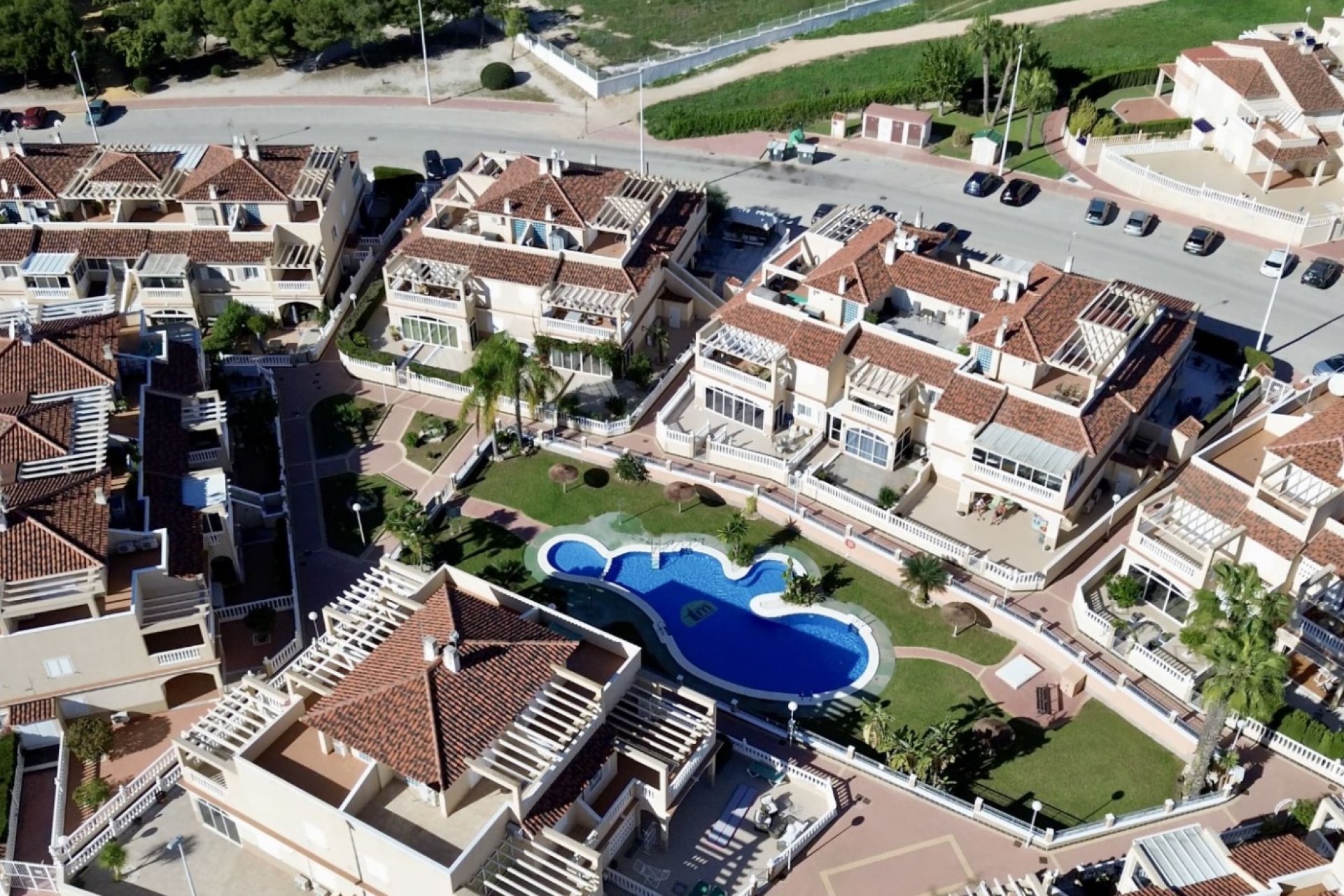 Reventa - Adosado -
Orihuela Costa - Playa Flamenca