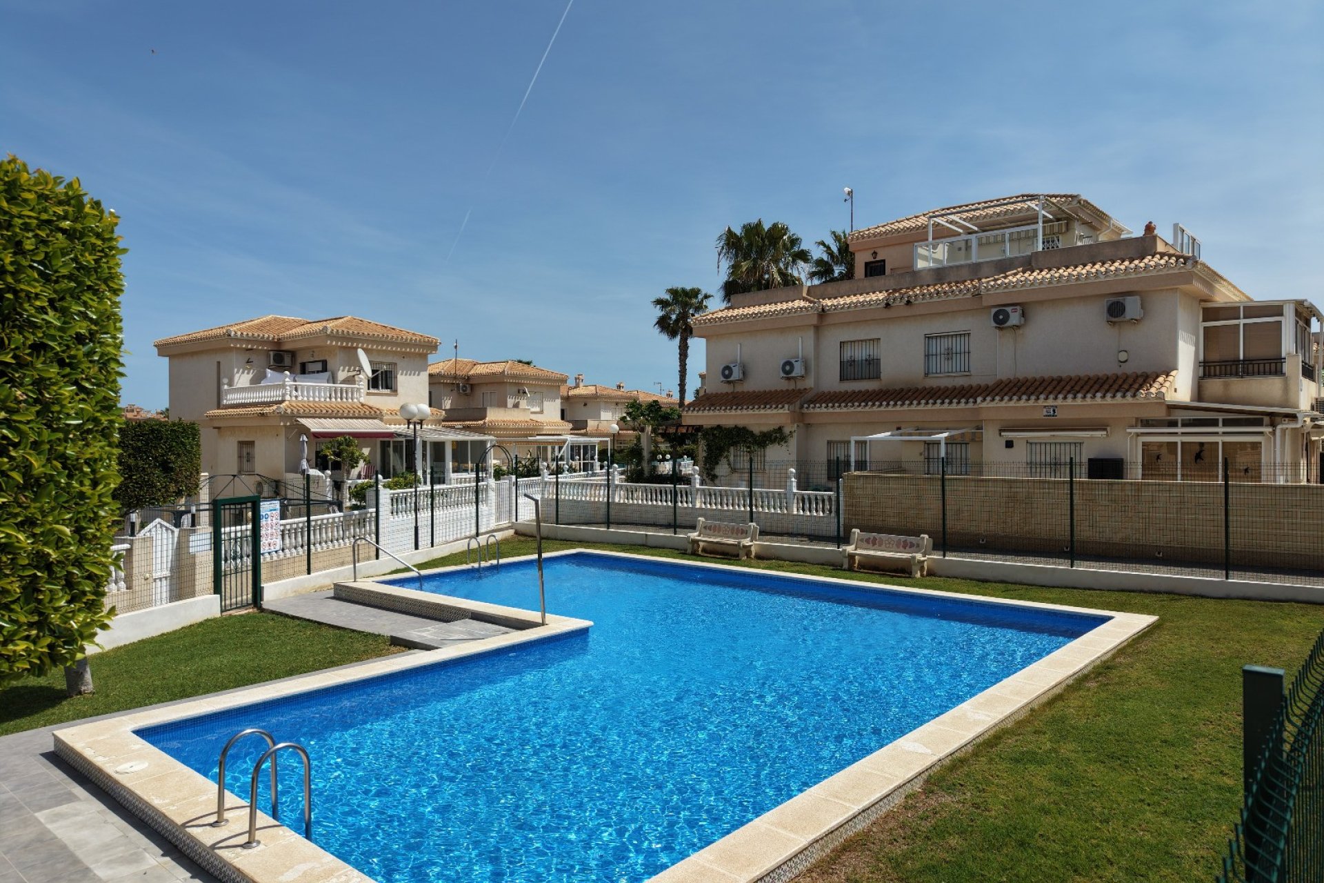 Reventa - Adosado -
Orihuela Costa - Playa Flamenca