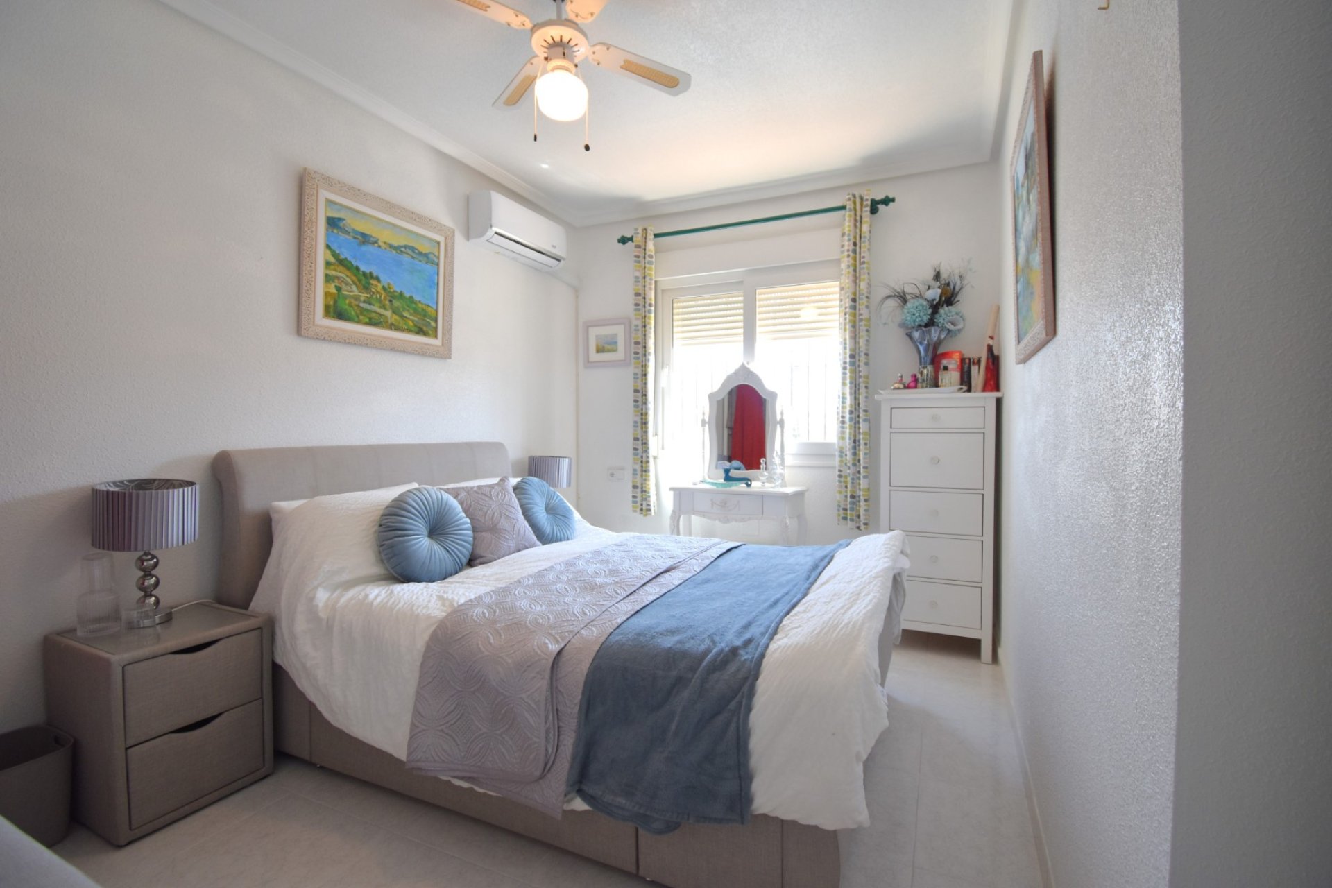 Reventa - Adosado -
Orihuela Costa - Playa Flamenca