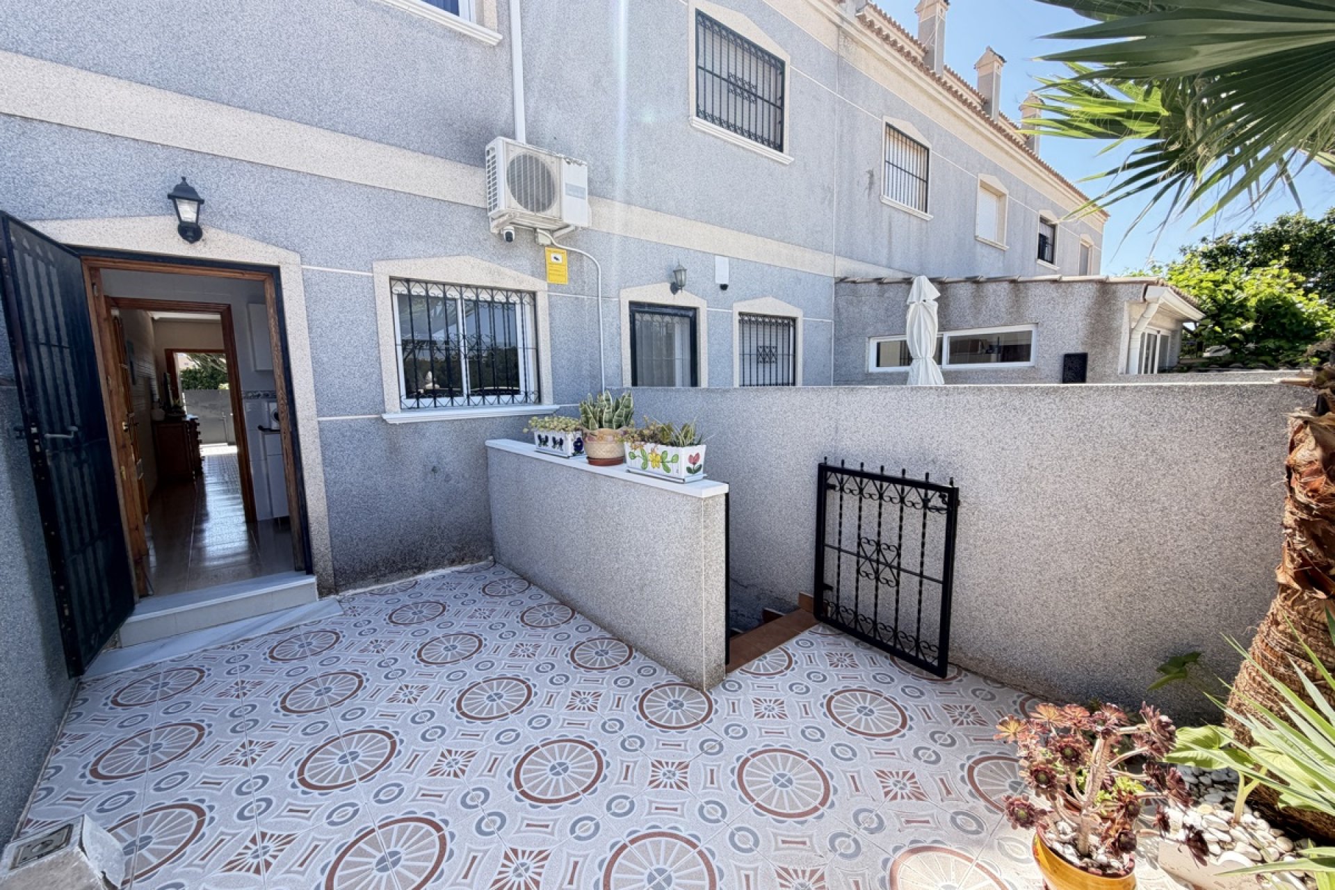 Reventa - Adosado -
Orihuela Costa - Playa Flamenca