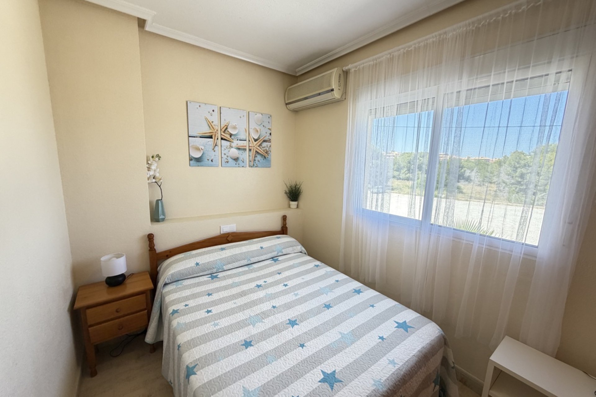 Reventa - Adosado -
Orihuela Costa - Playa Flamenca