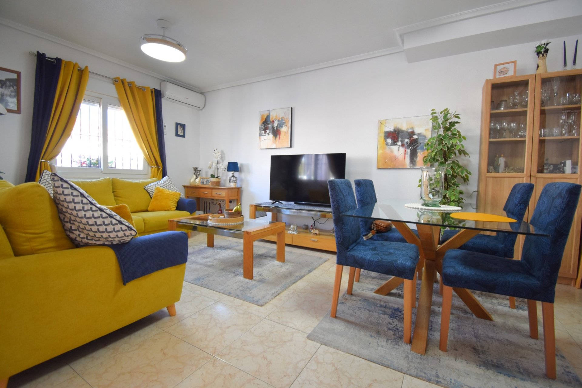 Reventa - Adosado -
Orihuela Costa - Playa Flamenca