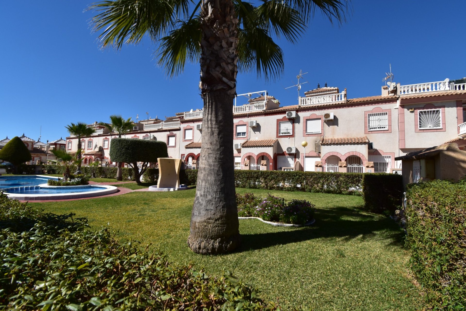 Reventa - Adosado -
Orihuela Costa - Playa Flamenca