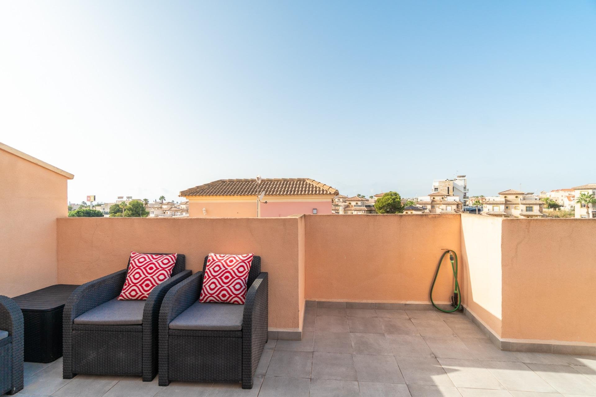 Reventa - Adosado -
Orihuela Costa - Playa Flamenca