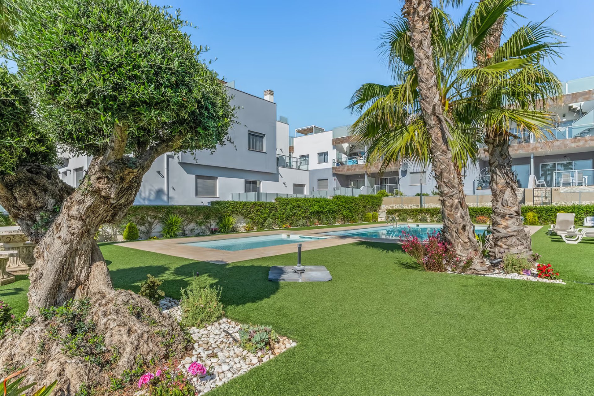 Reventa - Adosado -
Orihuela Costa - Punta Prima