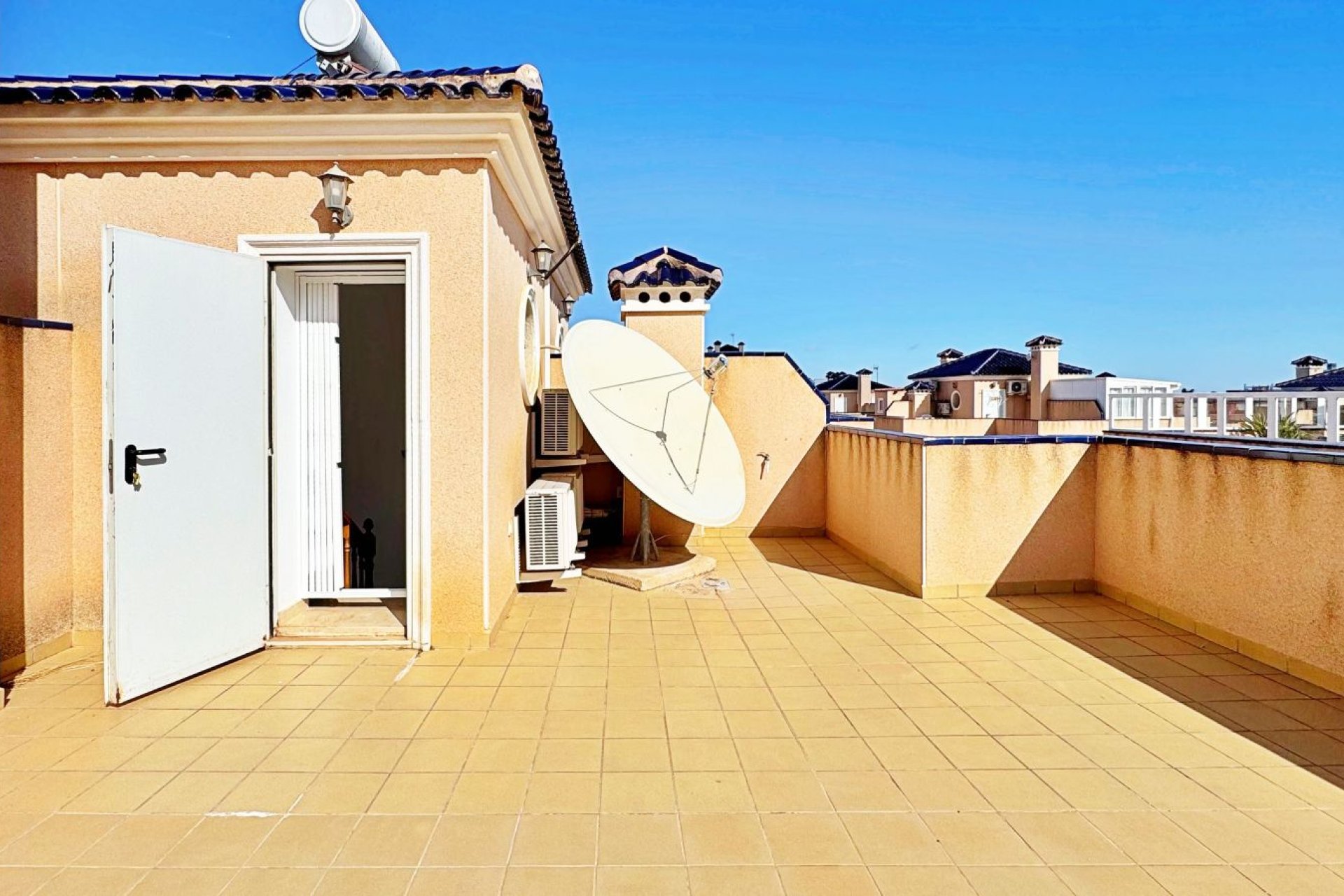 Reventa - Adosado -
Orihuela Costa - Villamartin