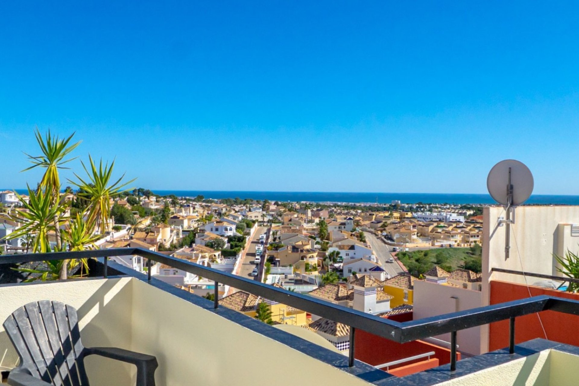 Reventa - Adosado -
Orihuela Costa - Villamartin