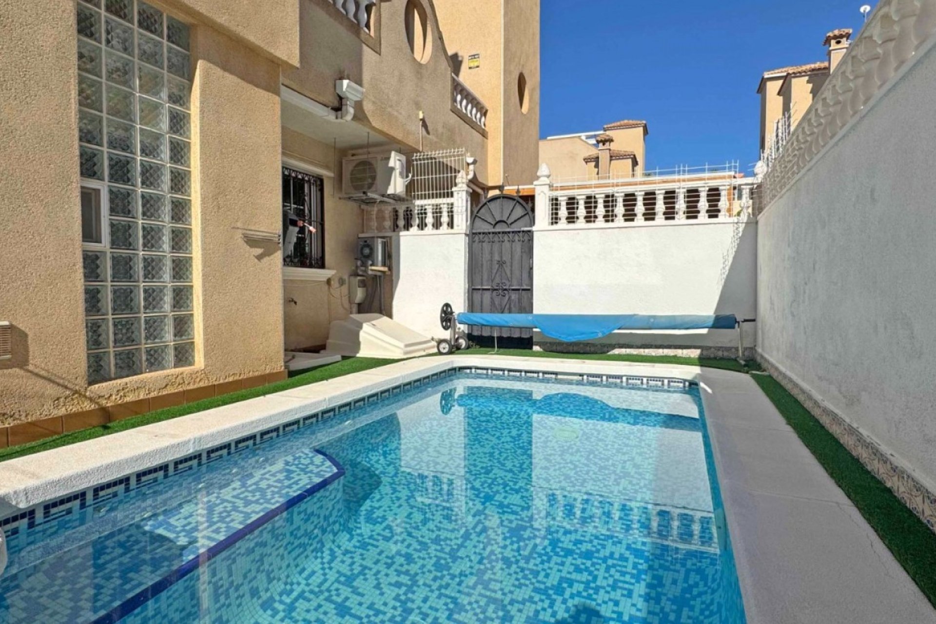 Reventa - Adosado -
Orihuela Costa - Villamartin