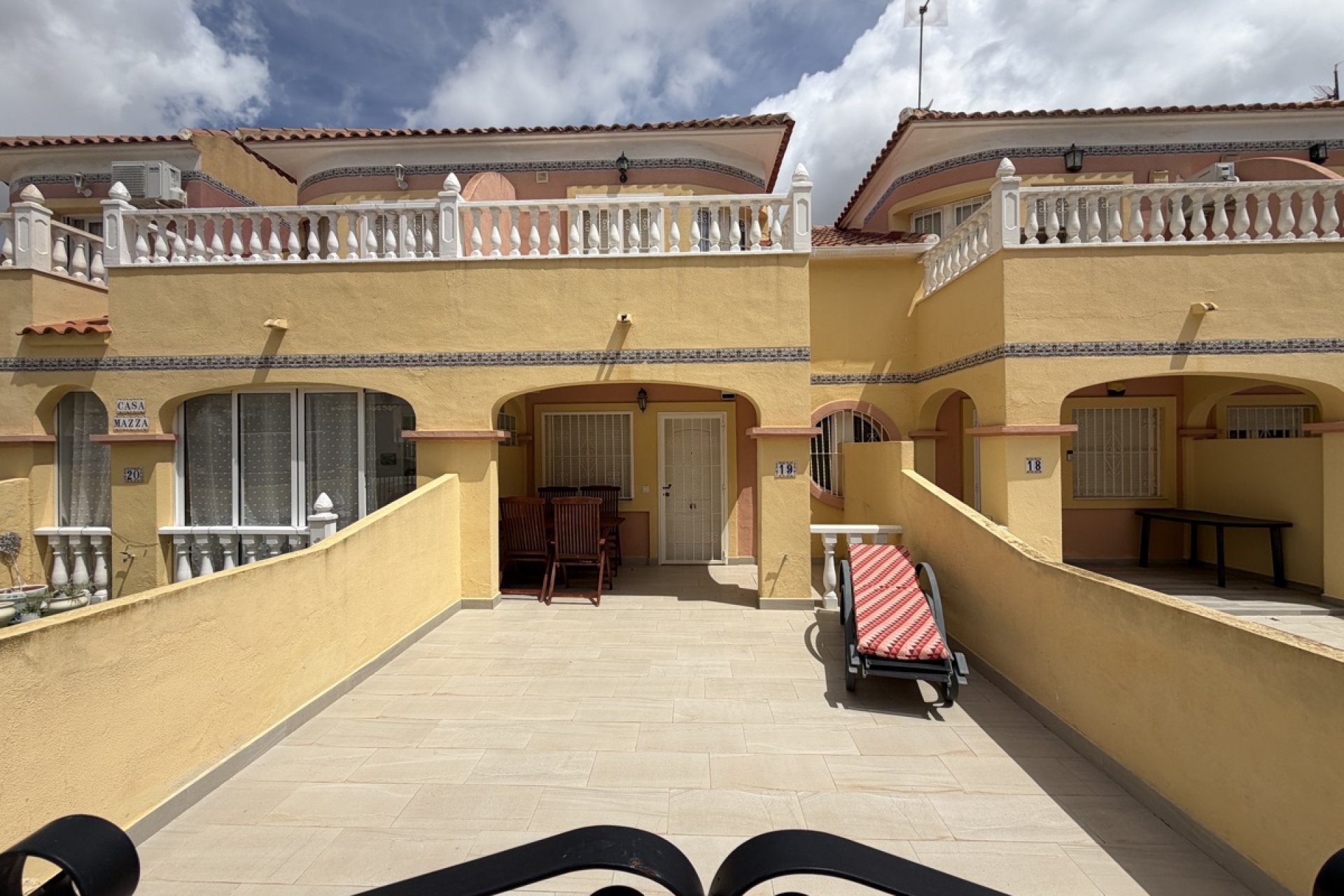 Reventa - Adosado -
Orihuela Costa - Villamartin